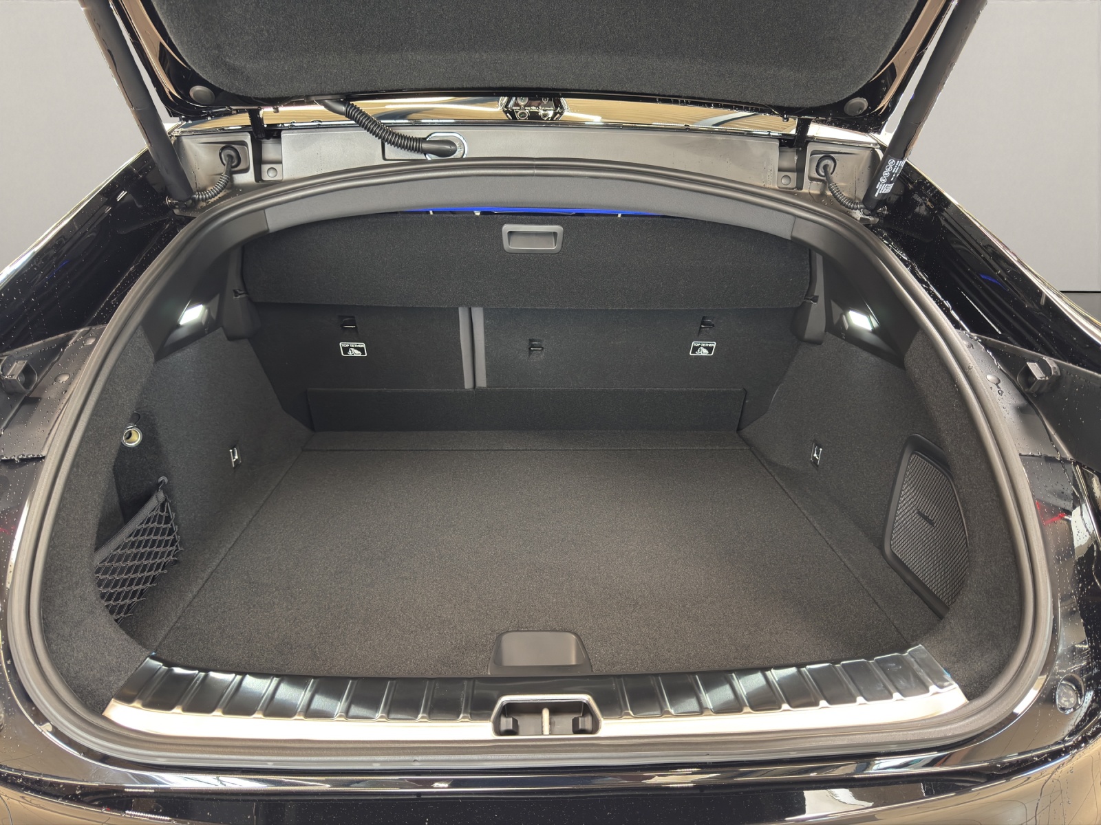 POLESTAR 4 Long Range Single Motor Prime-image-15