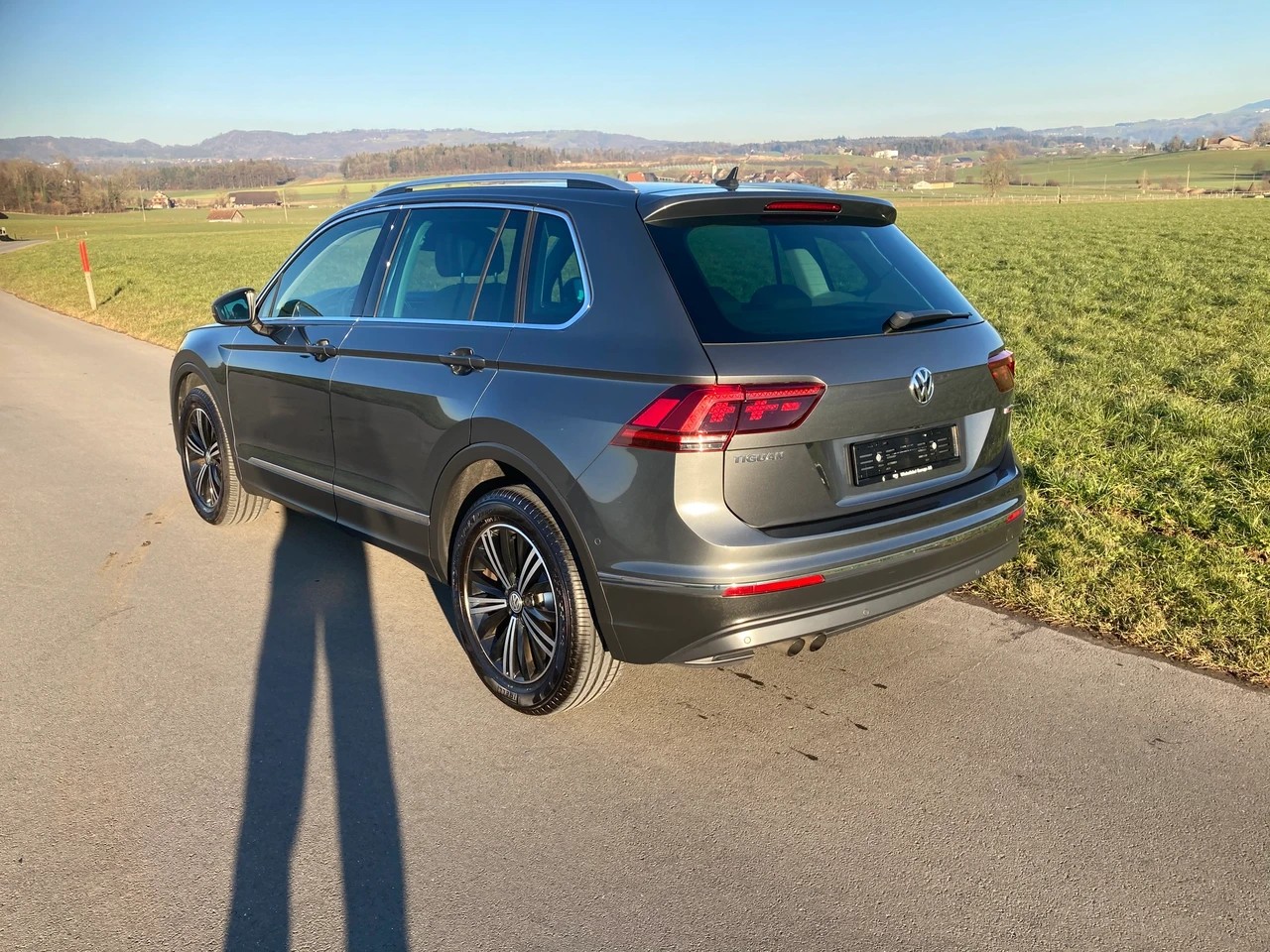 VW Tiguan 2.0 TDI SCR Highline4Motion DSG-image-3