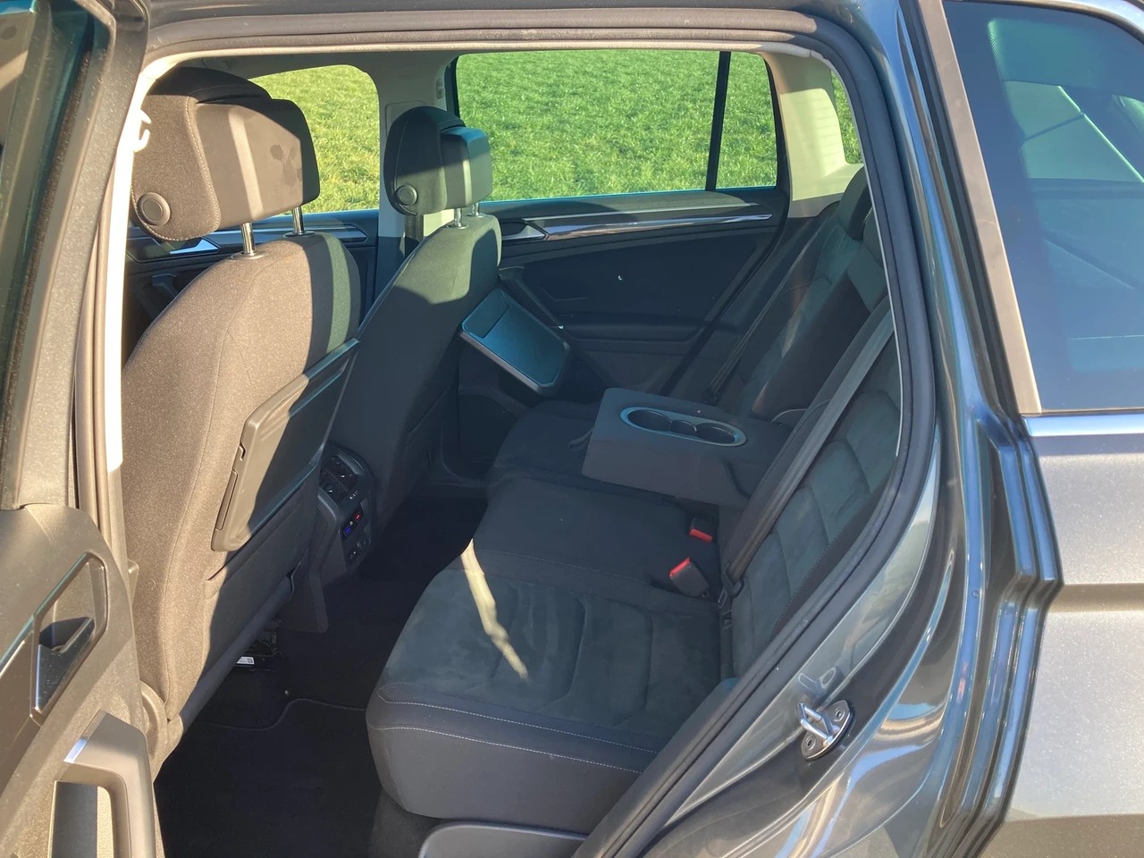 VW Tiguan 2.0 TDI SCR Highline4Motion DSG-image-6