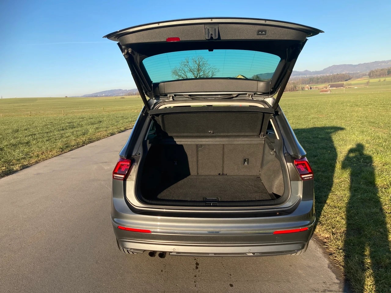 VW Tiguan 2.0 TDI SCR Highline4Motion DSG-image-5