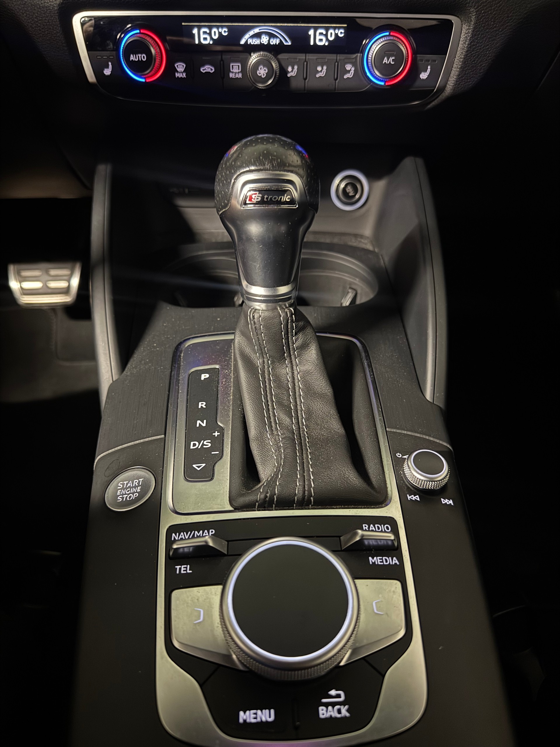 AUDI 1.5 35 TFSI Sport S-Tronic-image-13