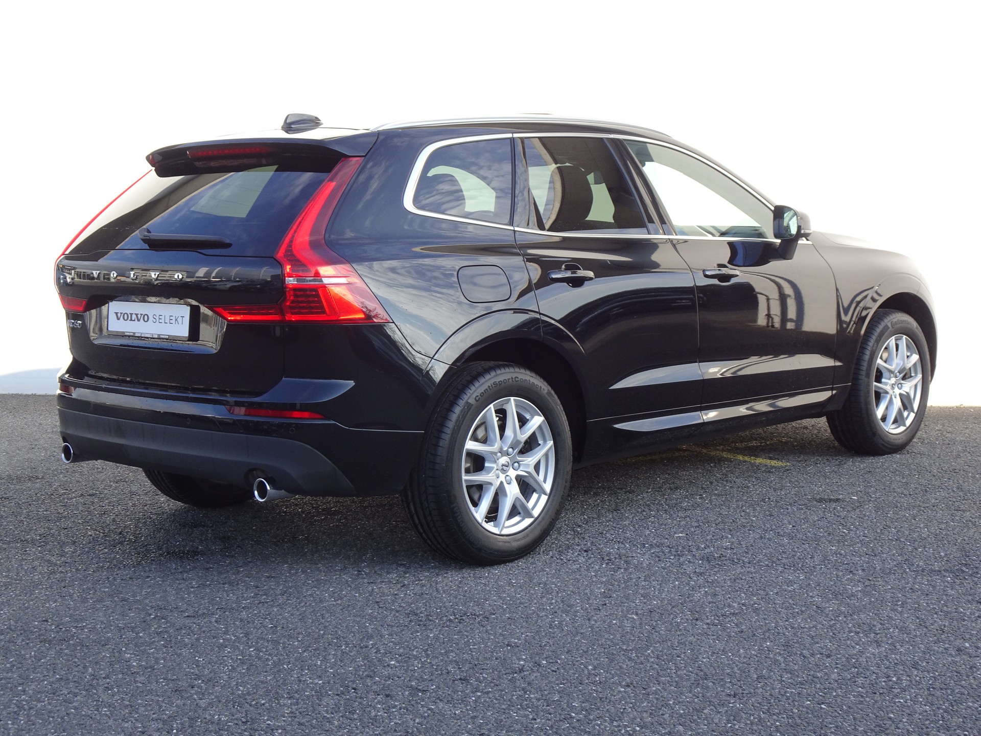 VOLVO XC60 2.0 T8 TE Momentum eAWD-image-3