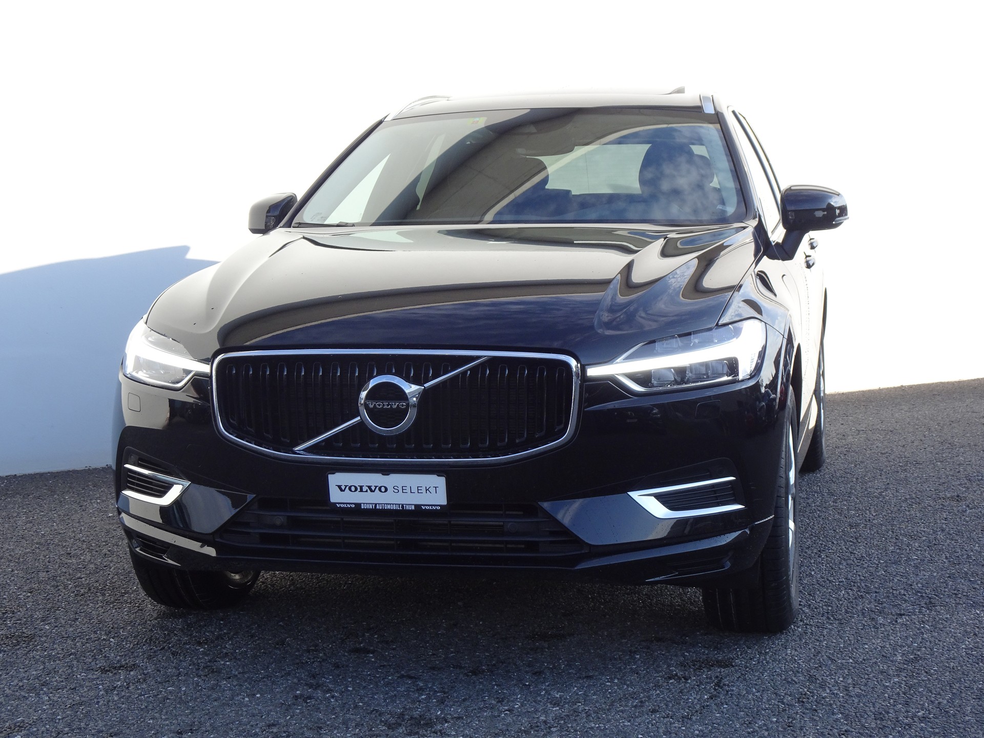 VOLVO XC60 2.0 T8 TE Momentum eAWD-image-1