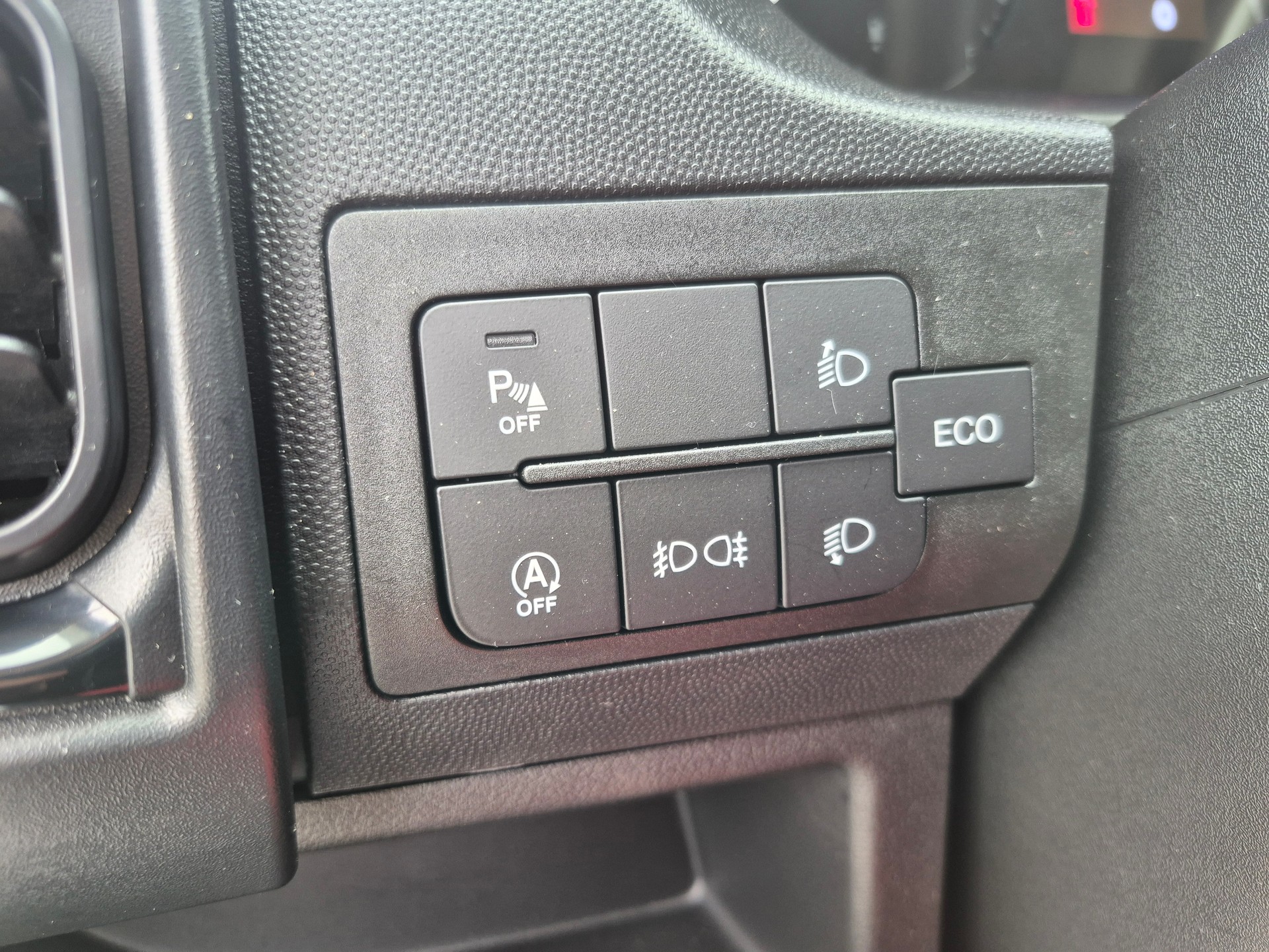 CITROEN Jumper 35 2.2 BlueHDi 140 L2H2-image-21