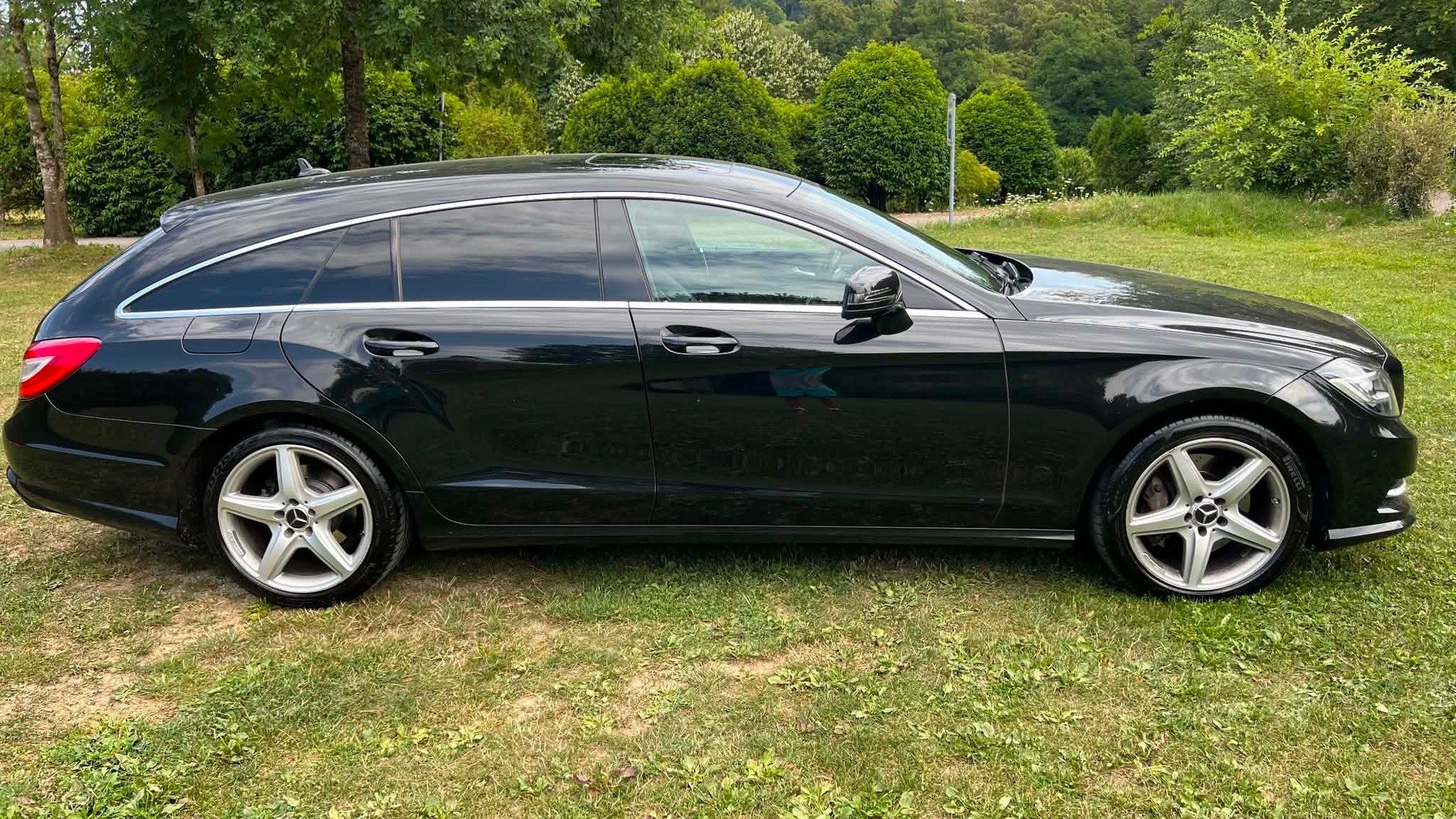 MERCEDES-BENZ CLS 350 CDI Executive 4matic-image-1