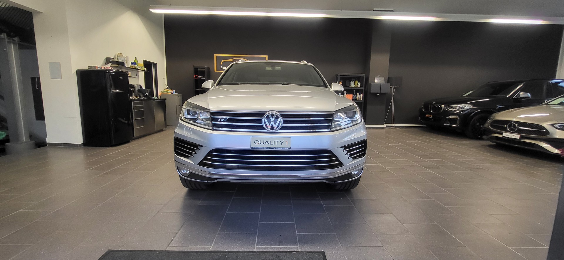VW Touareg 3.0 TDI BlueMotion Technology Tiptronic-image-0