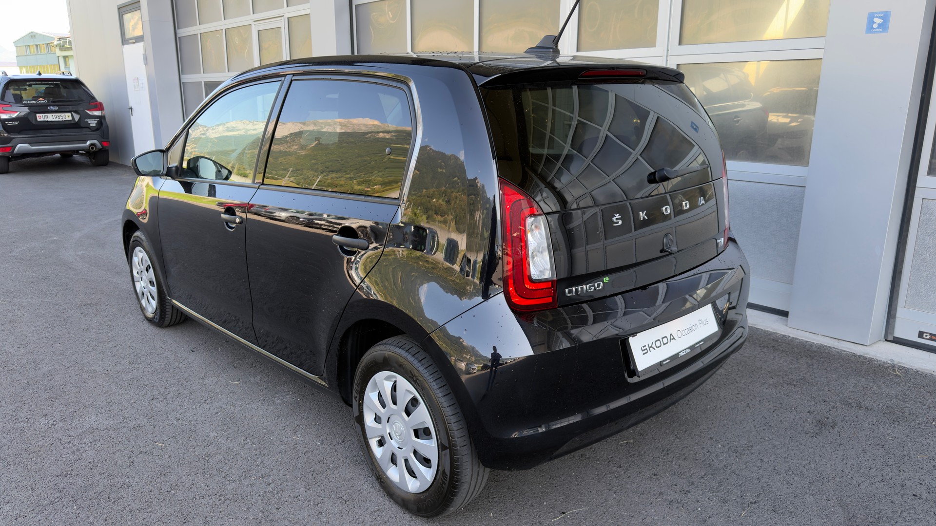 SKODA Citigo-e iV Ambition-image-1