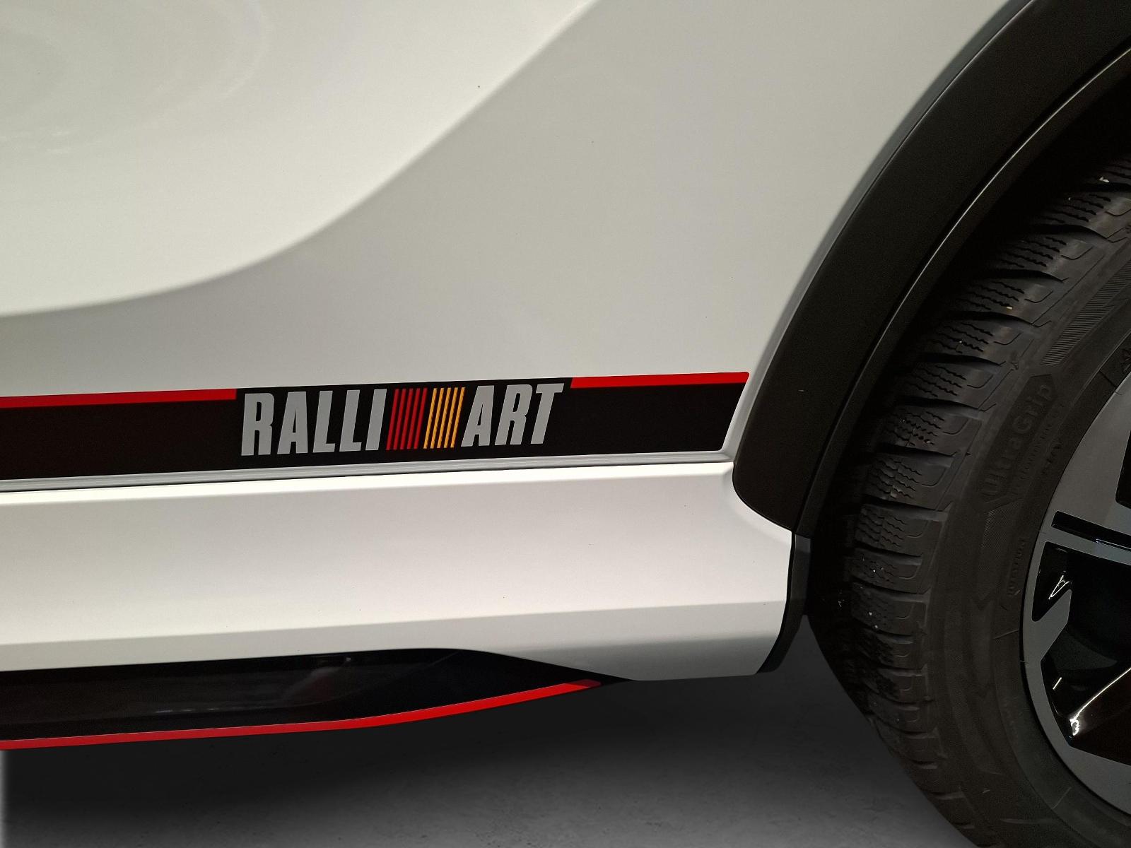 MITSUBISHI Eclipse Cross 2.4 PHEV Ralliart 4x4-image-17