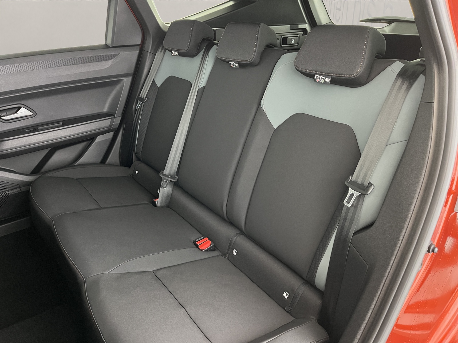DACIA Bigster 1.2 Hybrid Extreme 4WD-image-16