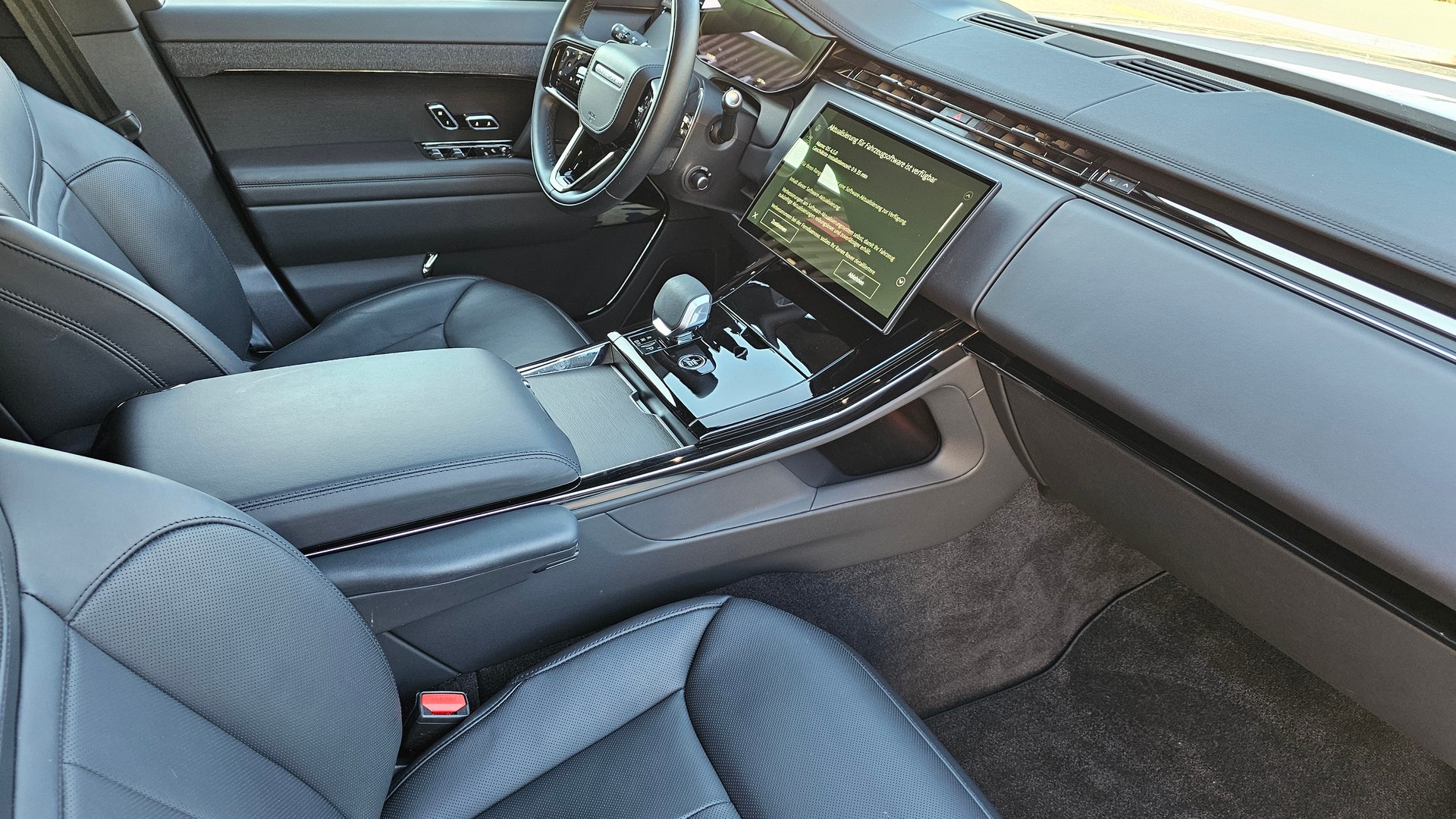 LAND ROVER RANGE ROVER SPORT-image-13