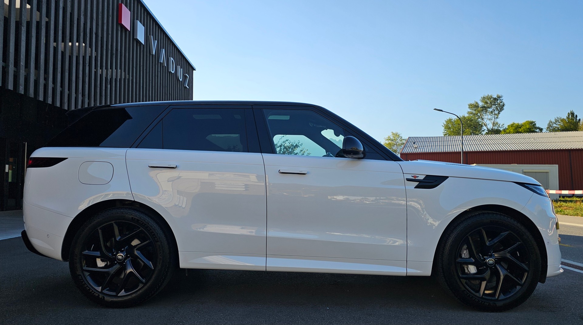 LAND ROVER RANGE ROVER SPORT-image-5