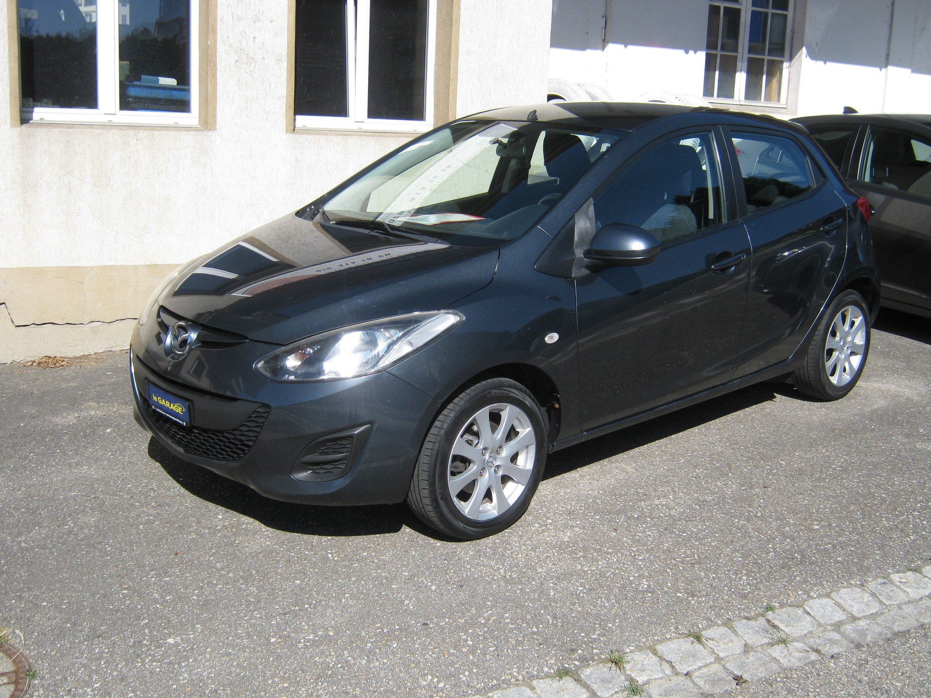 MAZDA 2 1.3i 16V Exclusive-image-3