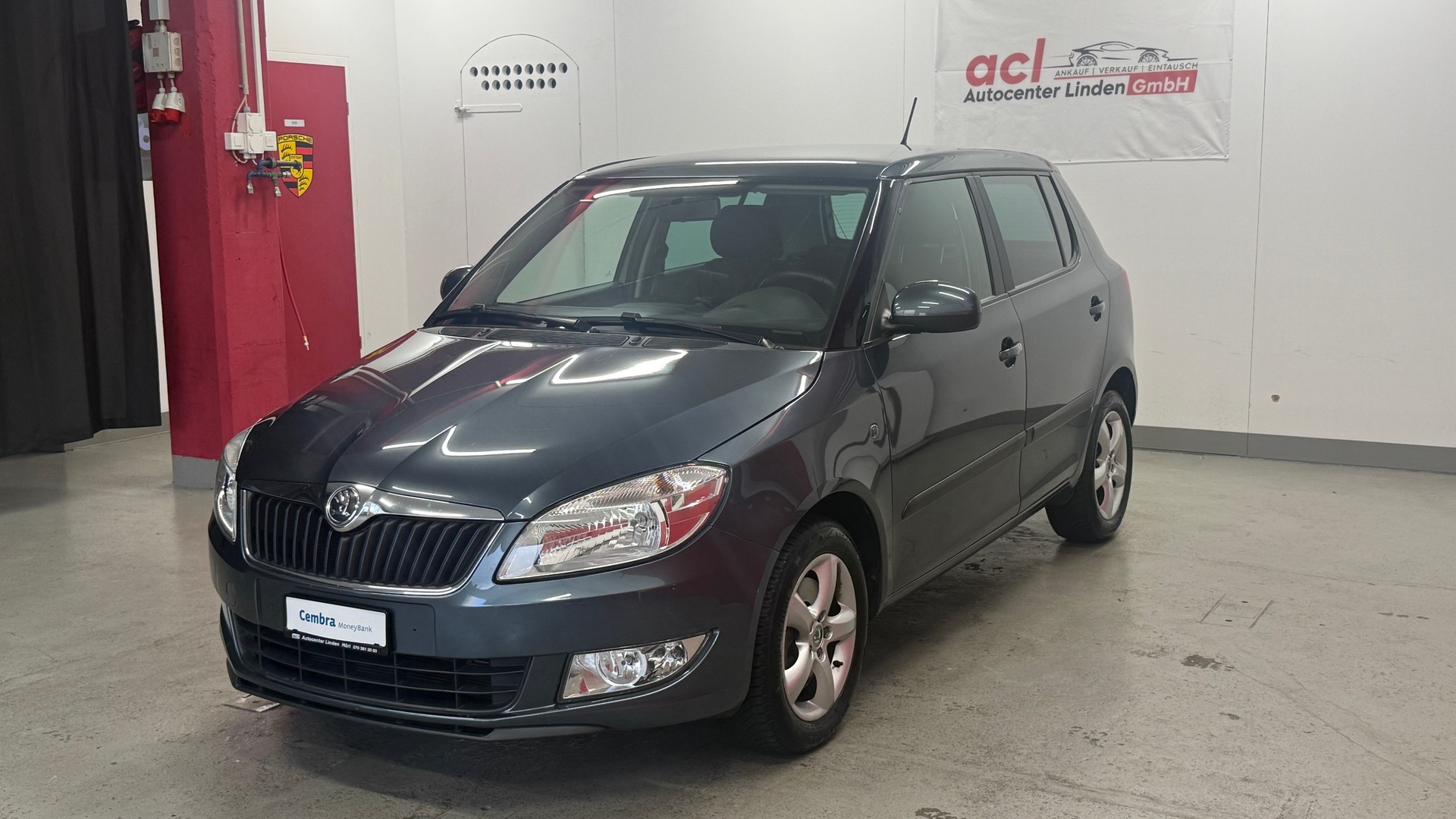 SKODA Fabia 1.2 TSI Ambition Plus DSG, frisch ab MFK, aus 1 Hand Servicgepflegt, 1 Jahre oder 20000km Garantie-image-2
