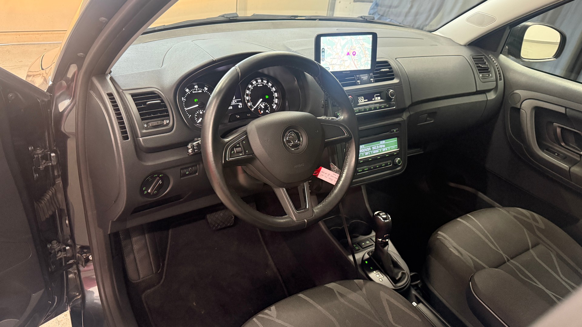 SKODA Fabia 1.2 TSI Ambition Plus DSG, frisch ab MFK, aus 1 Hand Servicgepflegt, 1 Jahre oder 20000km Garantie-image-11