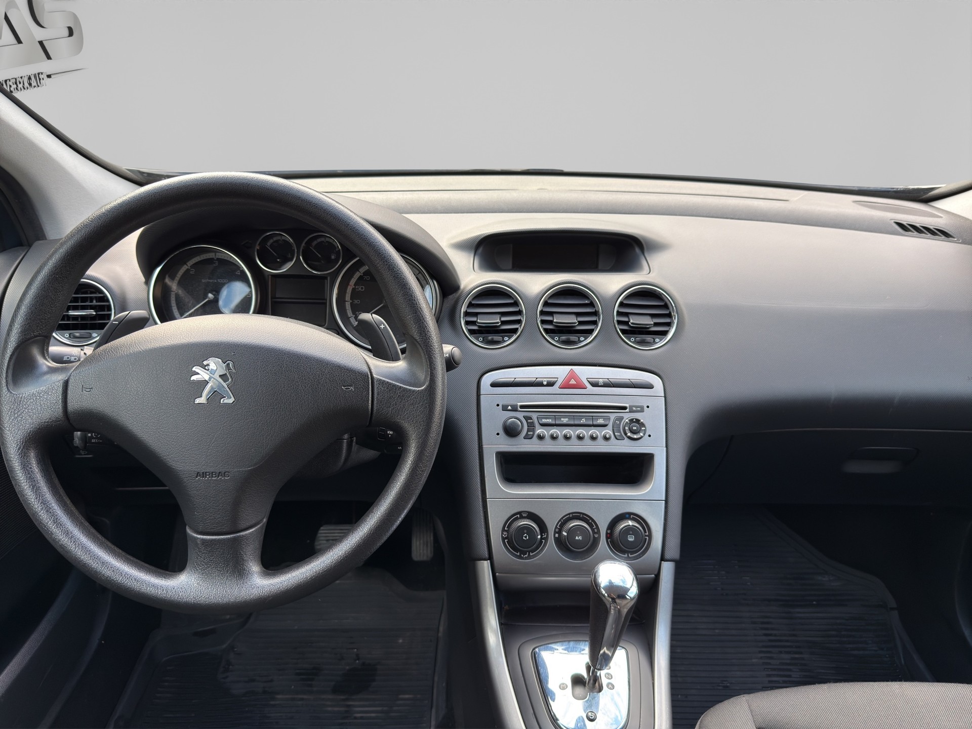 PEUGEOT 308 SW 1.6 HDI Access EGS6-image-11