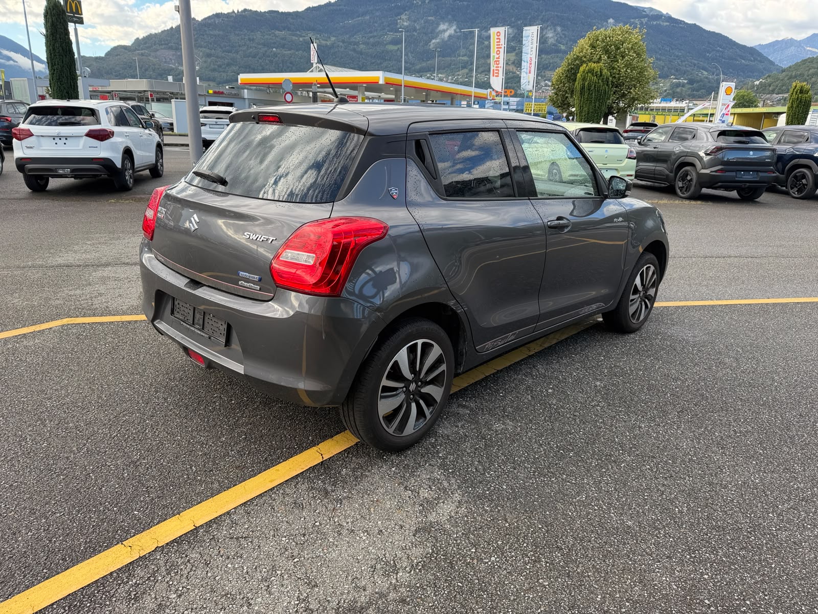 SUZUKI Swift 1.2i 16V SHVS Piz Sulai Top Hybrid Allgri4x4-image-4