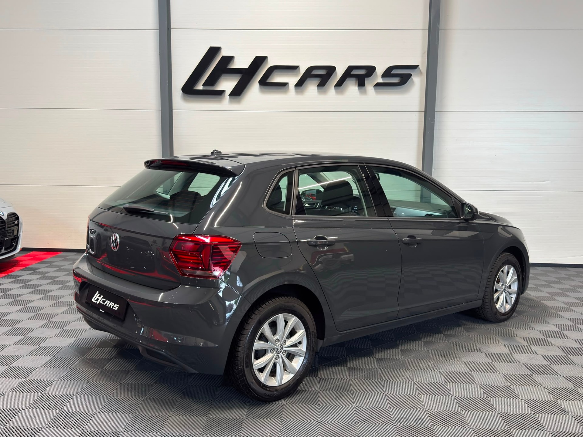 VW Polo 1.6 TDI 95 Highline Facelift-image-3