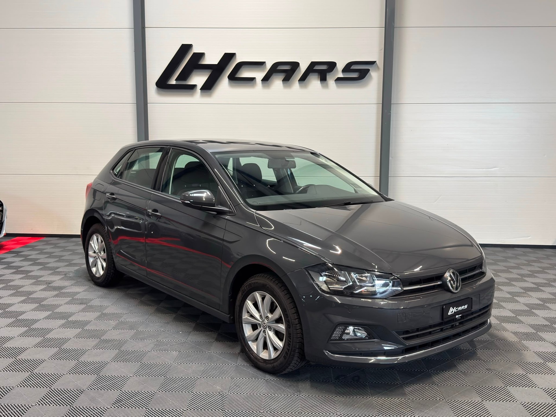 VW Polo 1.6 TDI 95 Highline Facelift-image-5