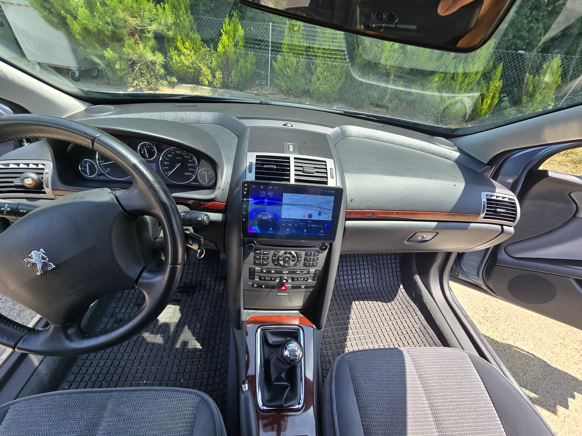 PEUGEOT 407 2.2 SV Dynamic-image-6