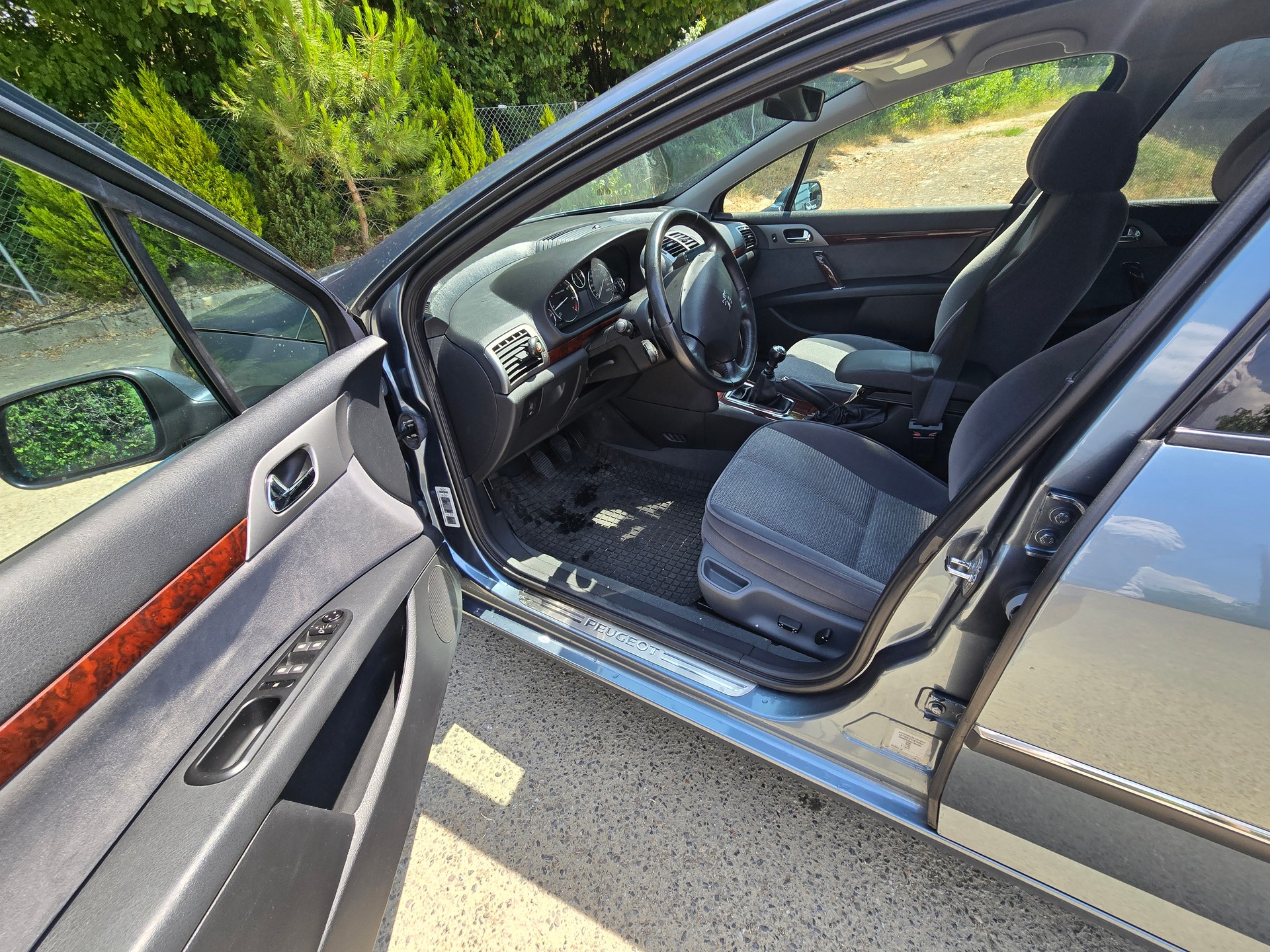 PEUGEOT 407 2.2 SV Dynamic-image-5