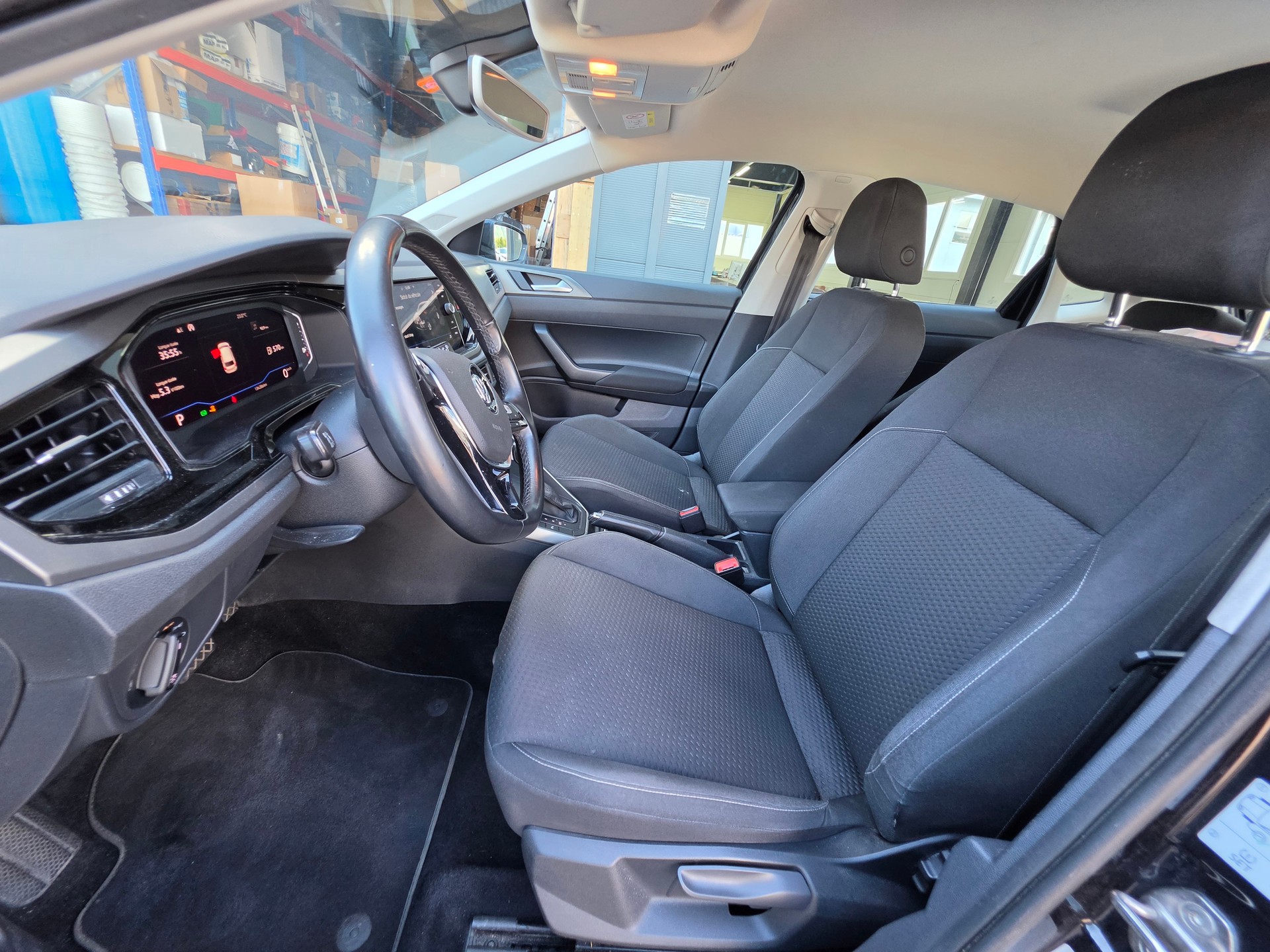 VW Polo 1.0 TSI BMT Comfortline DSG-image-8