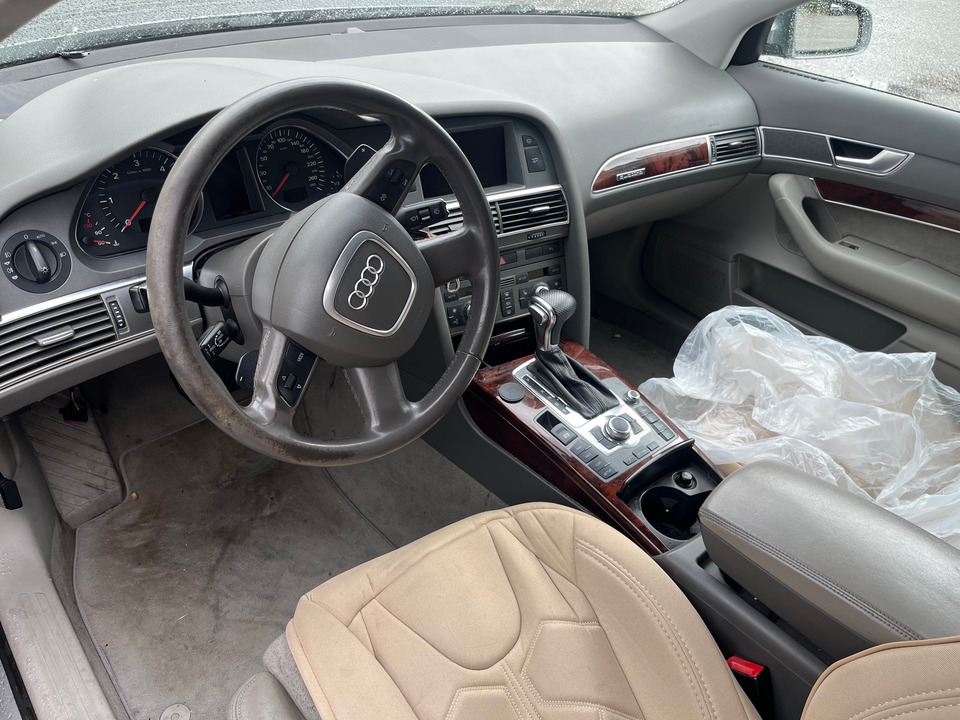 AUDI A6 Limousine 3.0 V6 TDI quattro-image-4