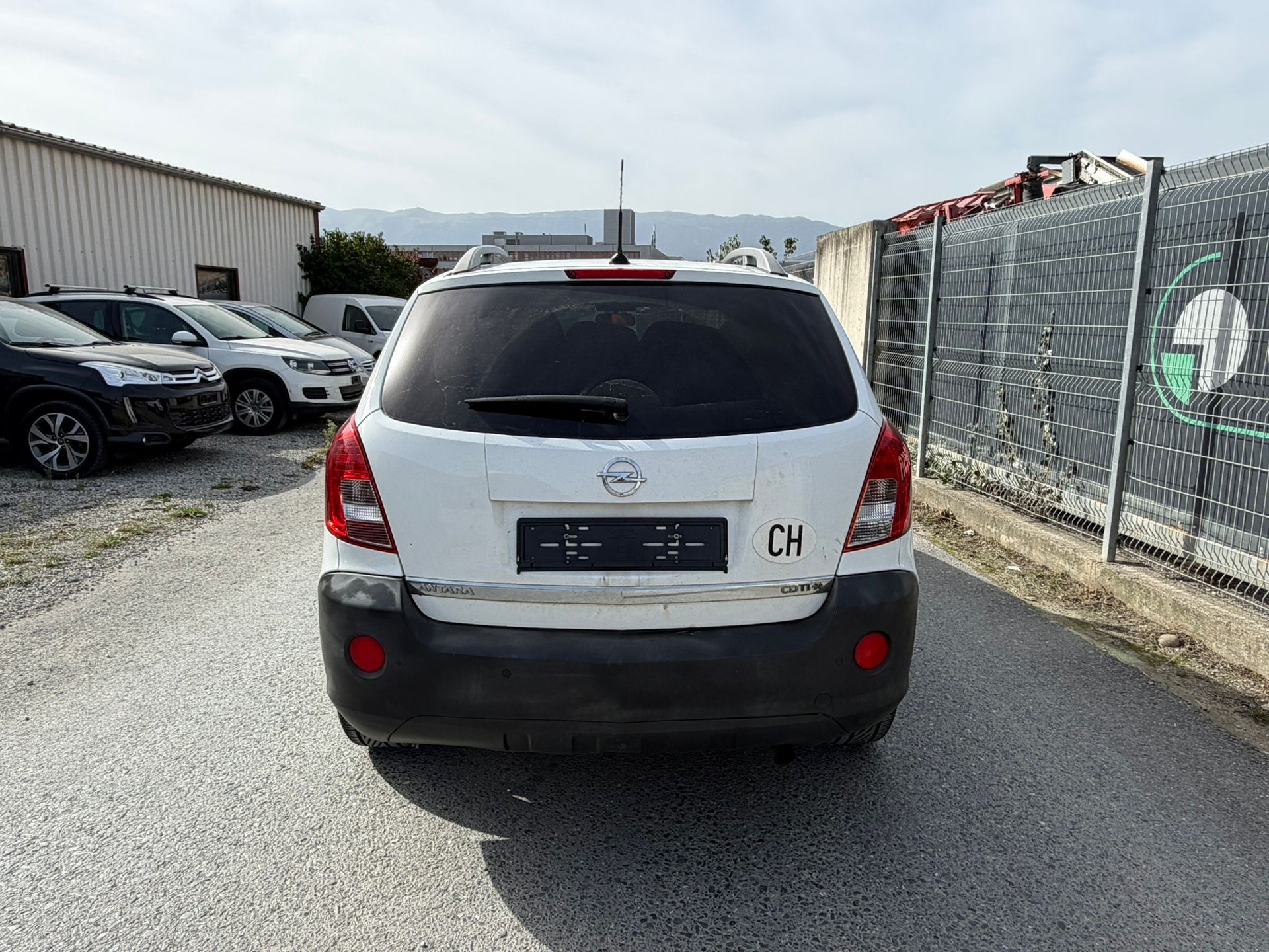 OPEL Antara 2.2 CDTi Enjoy 4WD Automatic-image-3
