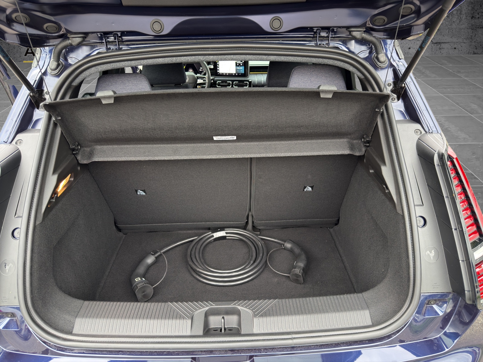 RENAULT R5 E-Tech Comfort Range 52 kWh Techno-image-14