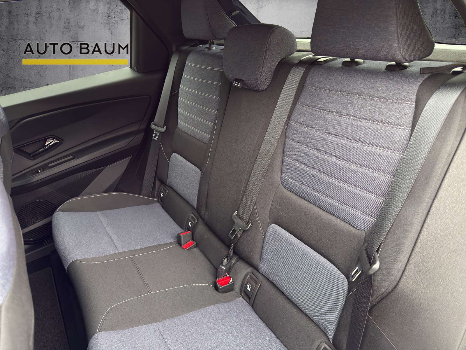 RENAULT R5 E-Tech Comfort Range 52 kWh Techno-image-10