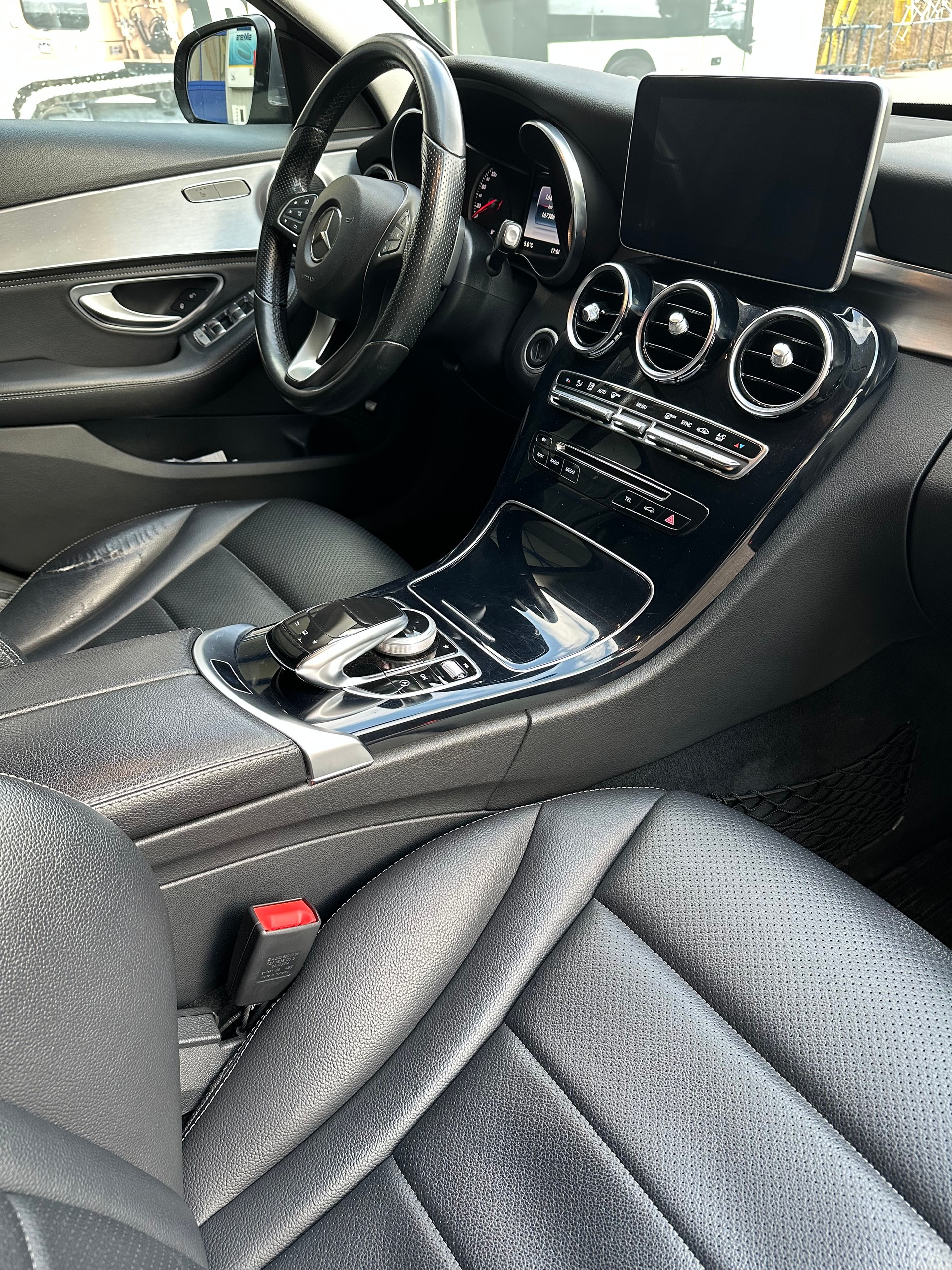 MERCEDES-BENZ C 250 BlueTec Avantgarde 4m-image-5