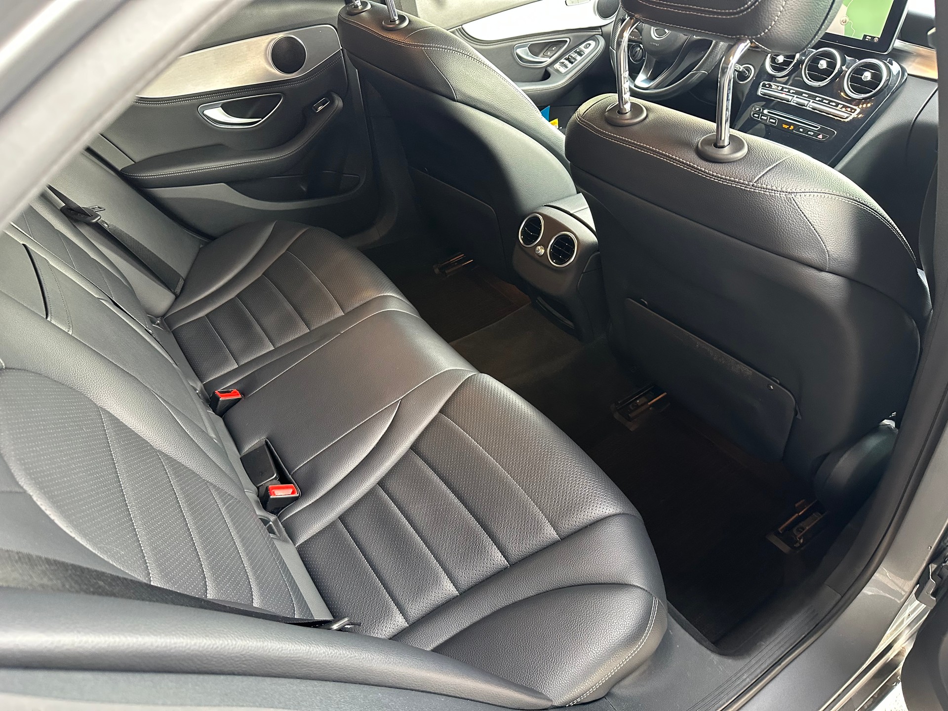 MERCEDES-BENZ C 250 BlueTec Avantgarde 4m-image-3
