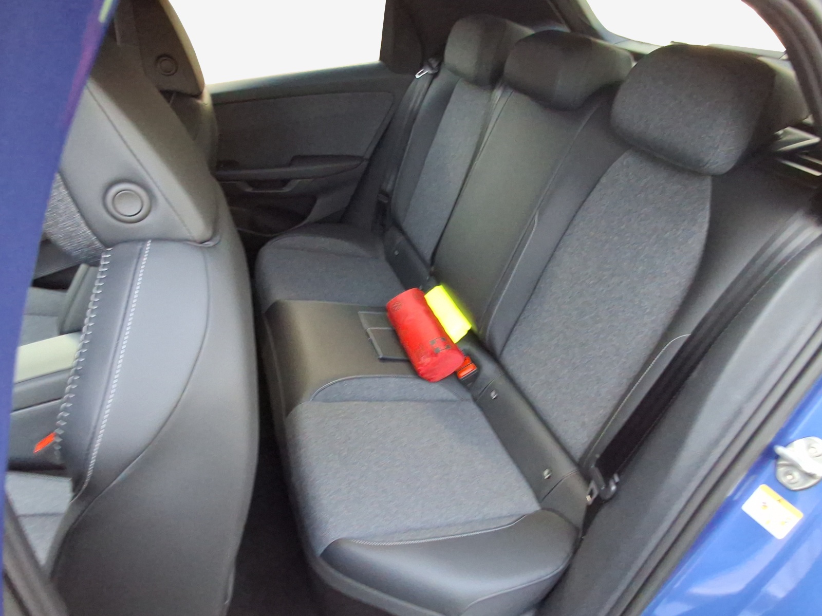 VW ID.Polo 52 kWh Style Edition One Plus-image-11