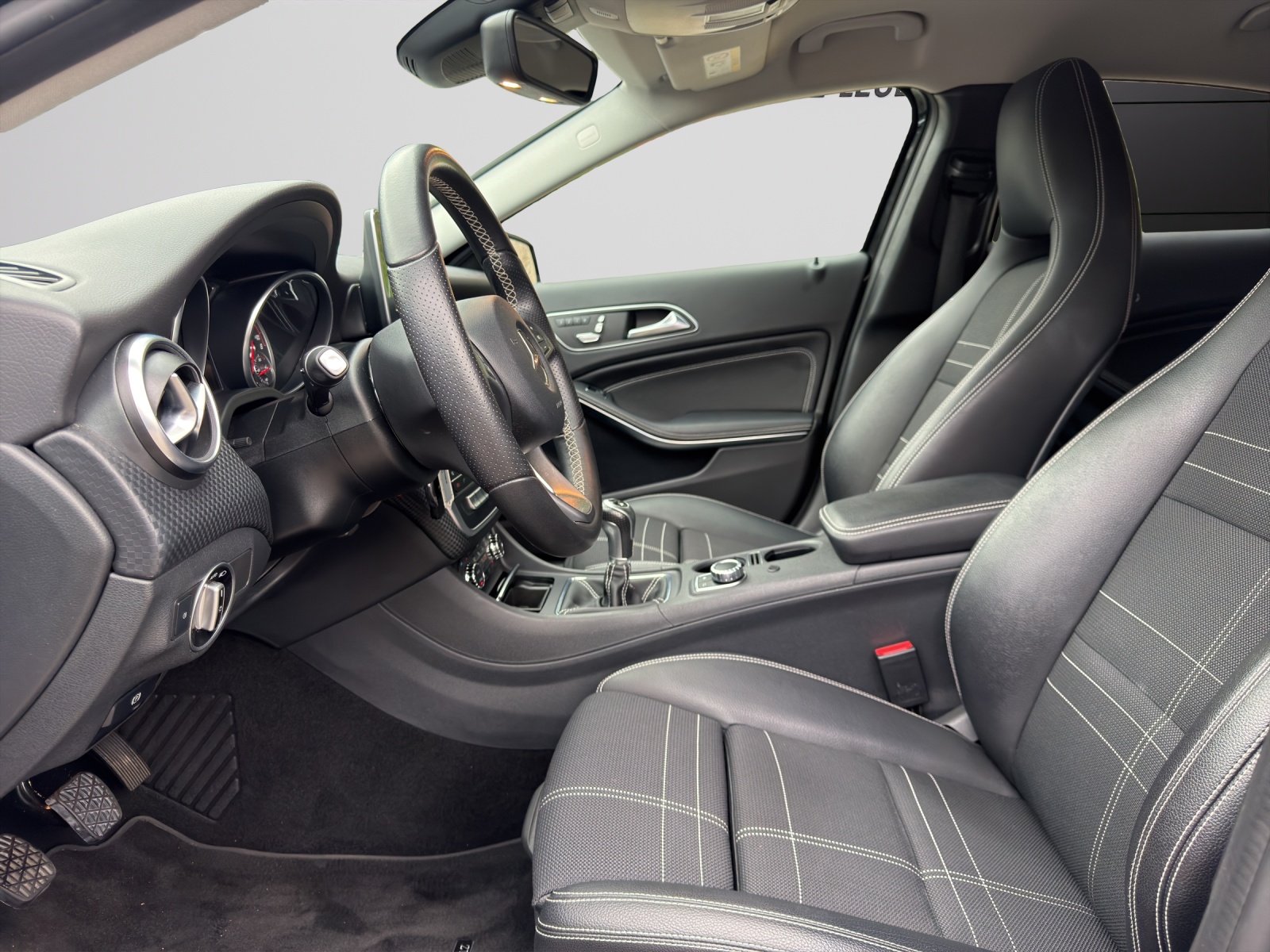 Image MERCEDES-BENZ A-200 A 200 Night Star