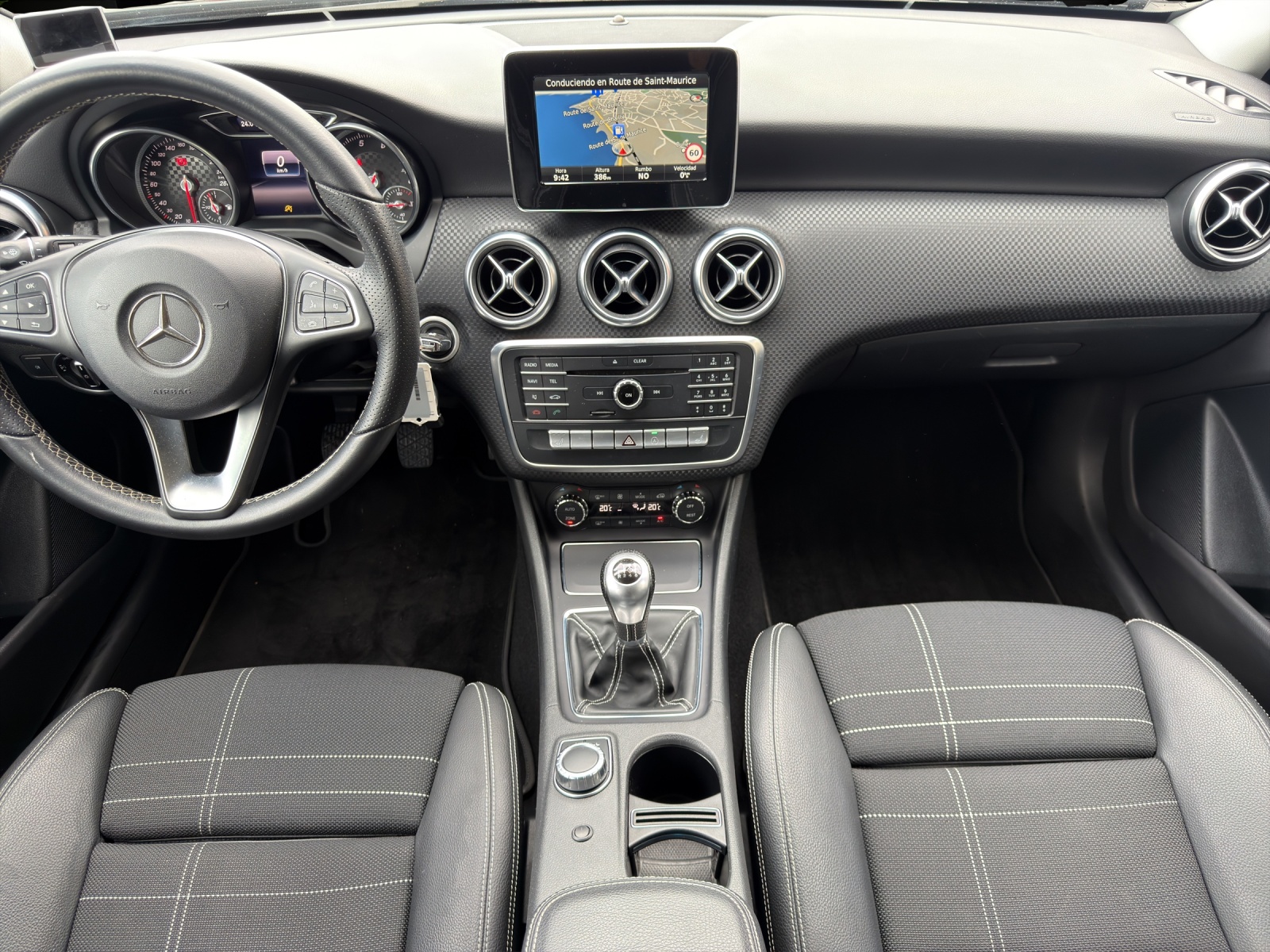Image MERCEDES-BENZ A-200 A 200 Night Star
