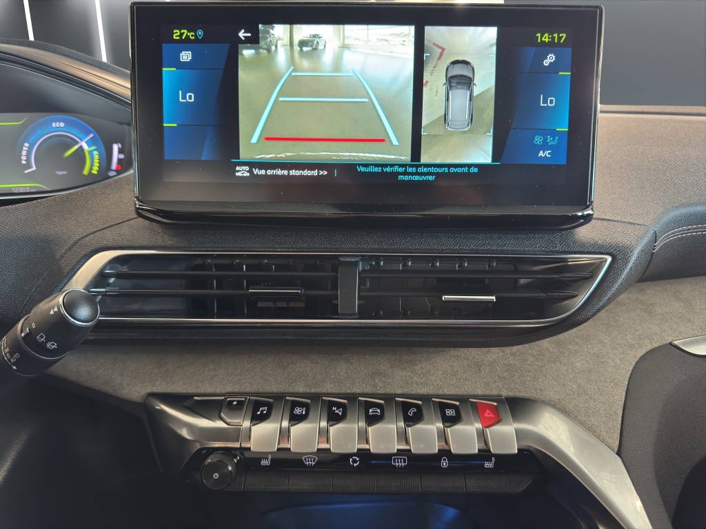 PEUGEOT 3008 300e Hybrid4 GT Pack EAT8-image-13