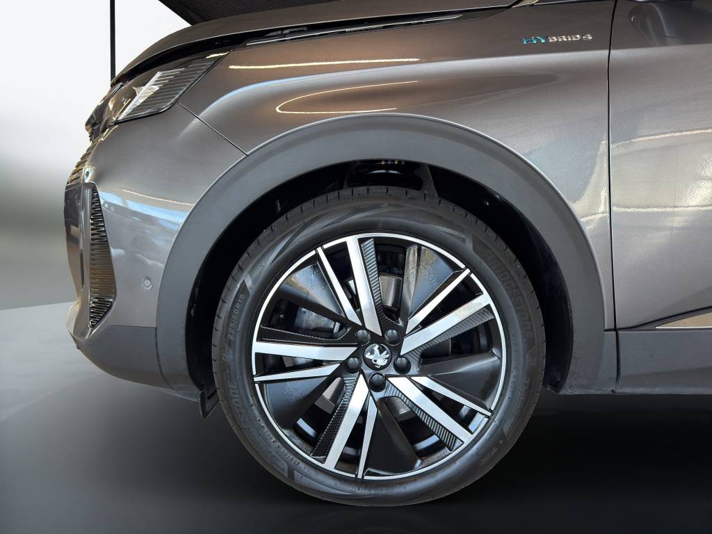 PEUGEOT 3008 300e Hybrid4 GT Pack EAT8-image-15