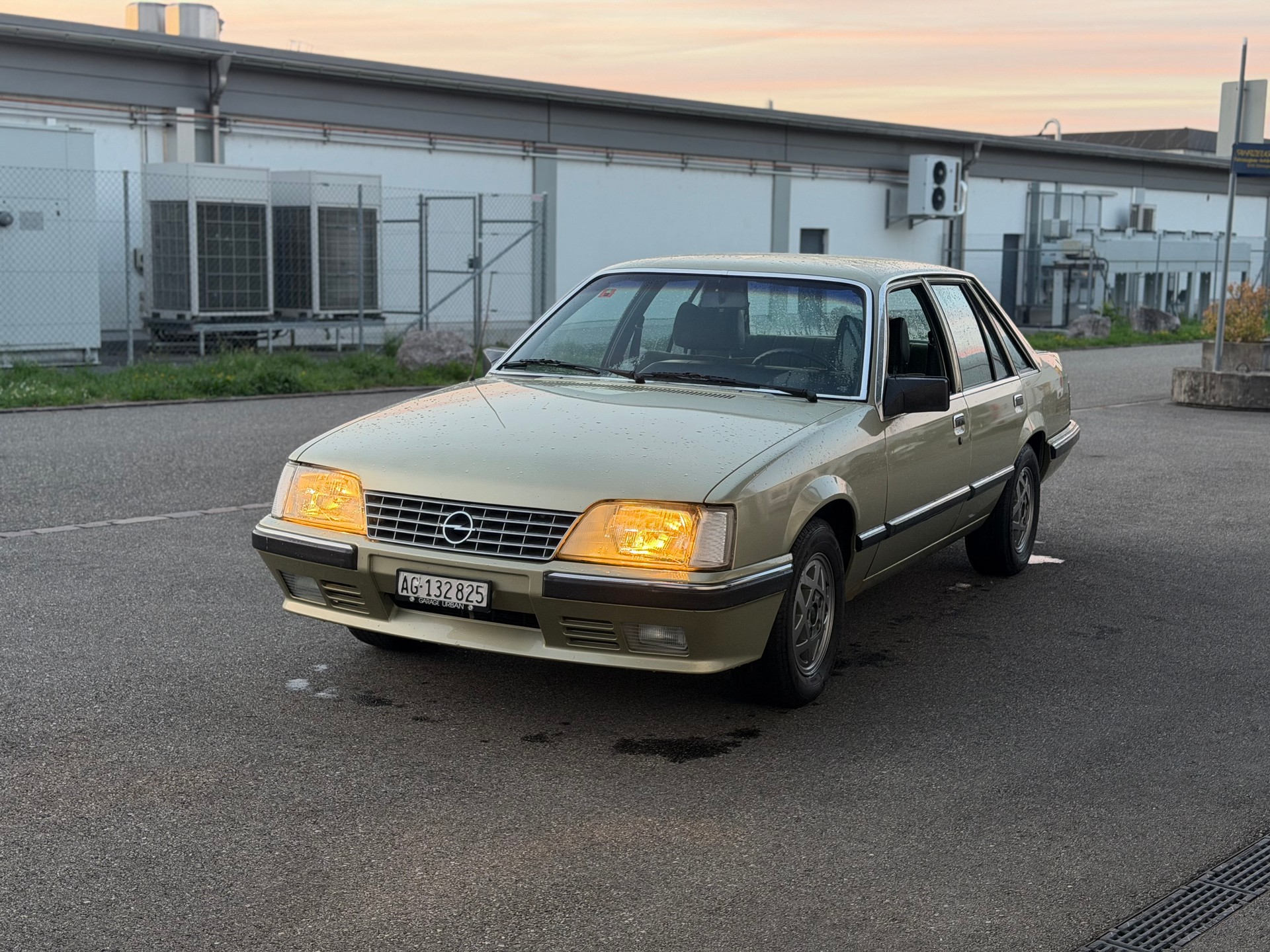 OPEL Senator 2.5i Deluxe-image-0