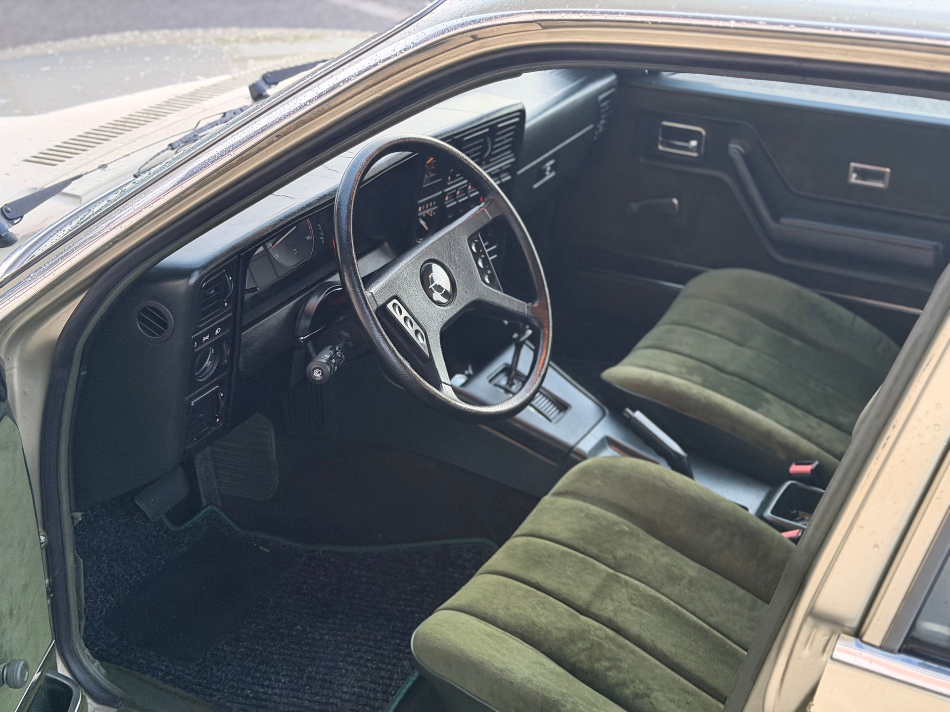 OPEL Senator 2.5i Deluxe-image-9