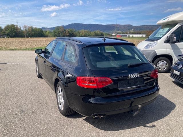 AUDI A4 Avant 2.0 TDI multitronic-image-7