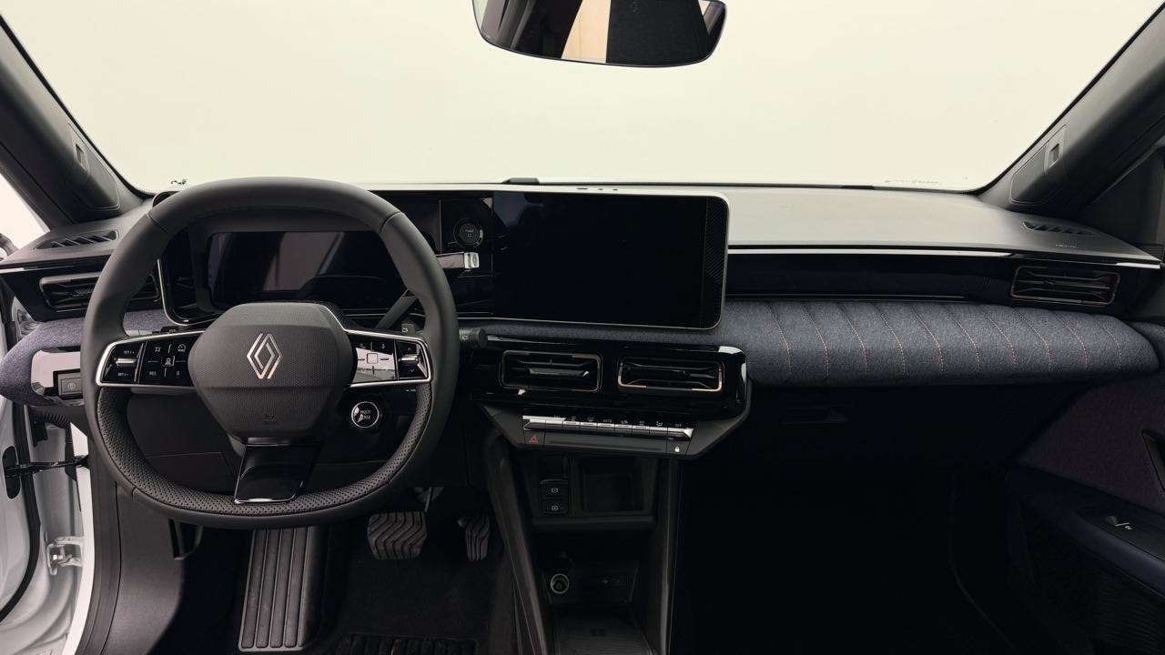 RENAULT R4 E-Tech Comfort Range 52 kWh Techno-image-5