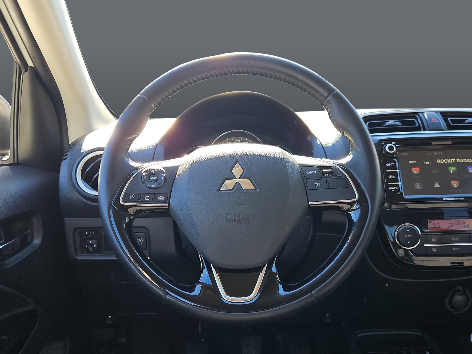 MITSUBISHI Space Star 1.2 Style-image-7
