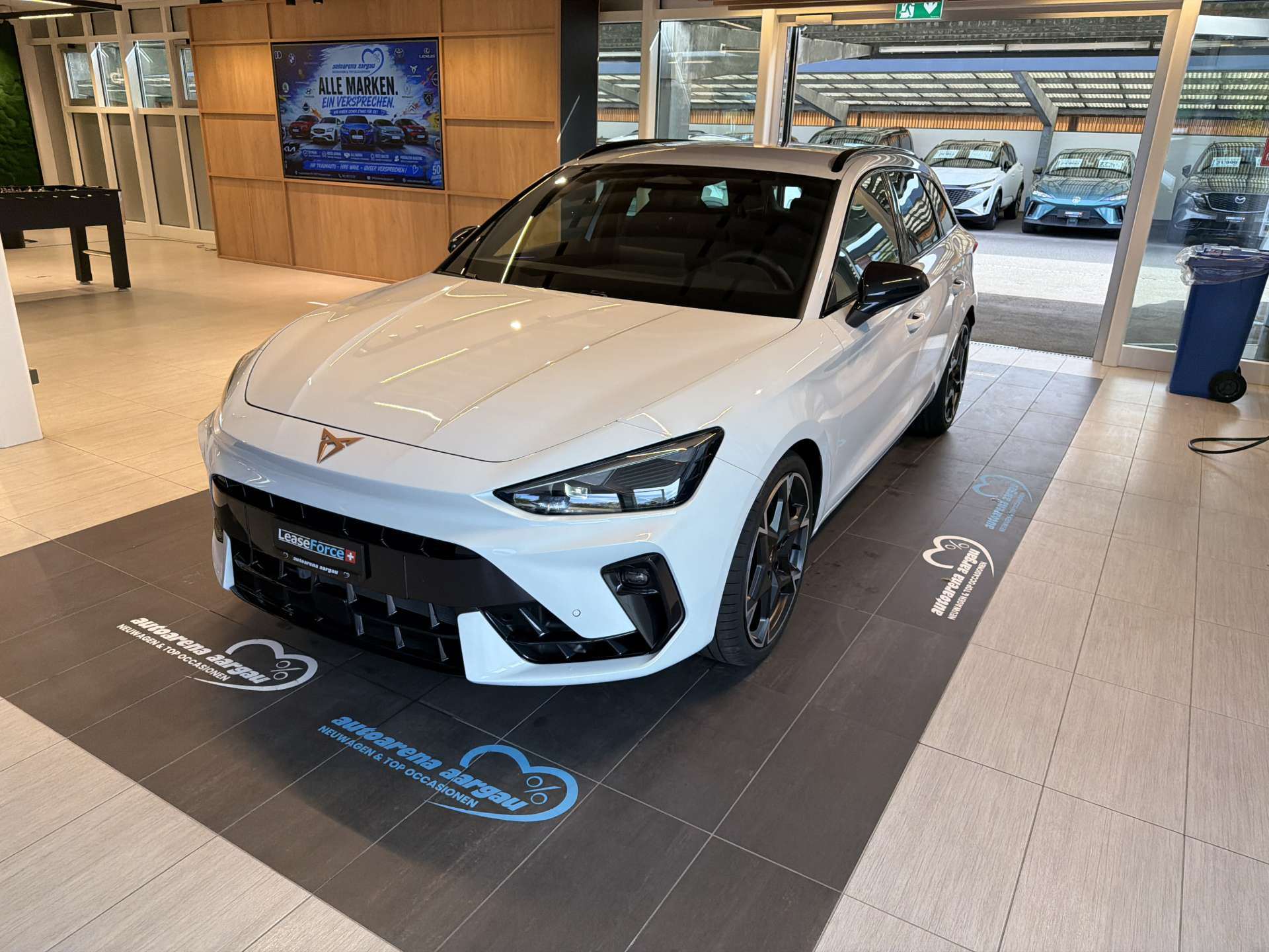 CUPRA LEON ST 2.0 TSi VZ 333PS 4Drive DSG-Automat