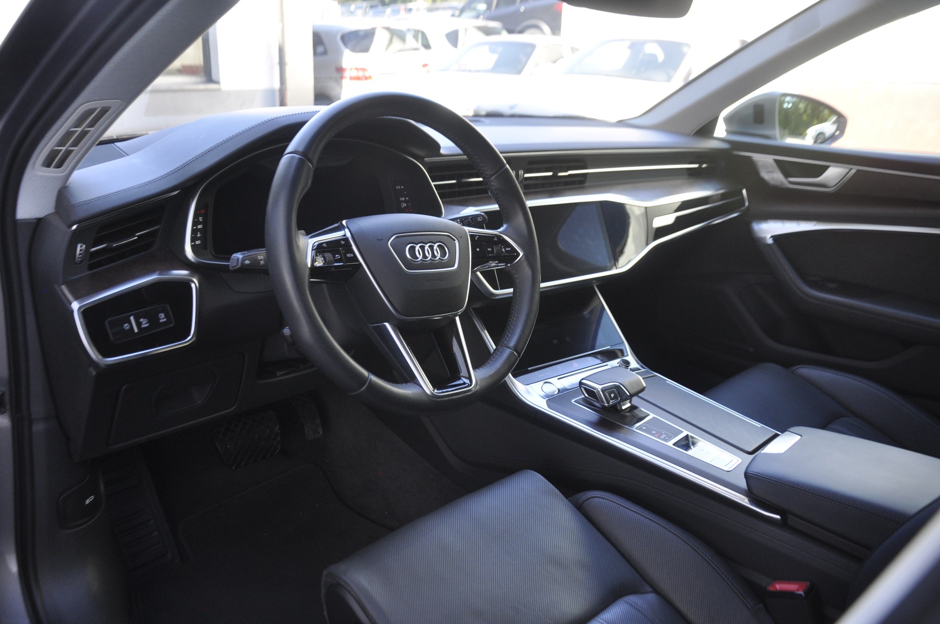 AUDI A6 Avant 55 TFSI Sport quattro S-tronic I Anhängerkupplung-image-5