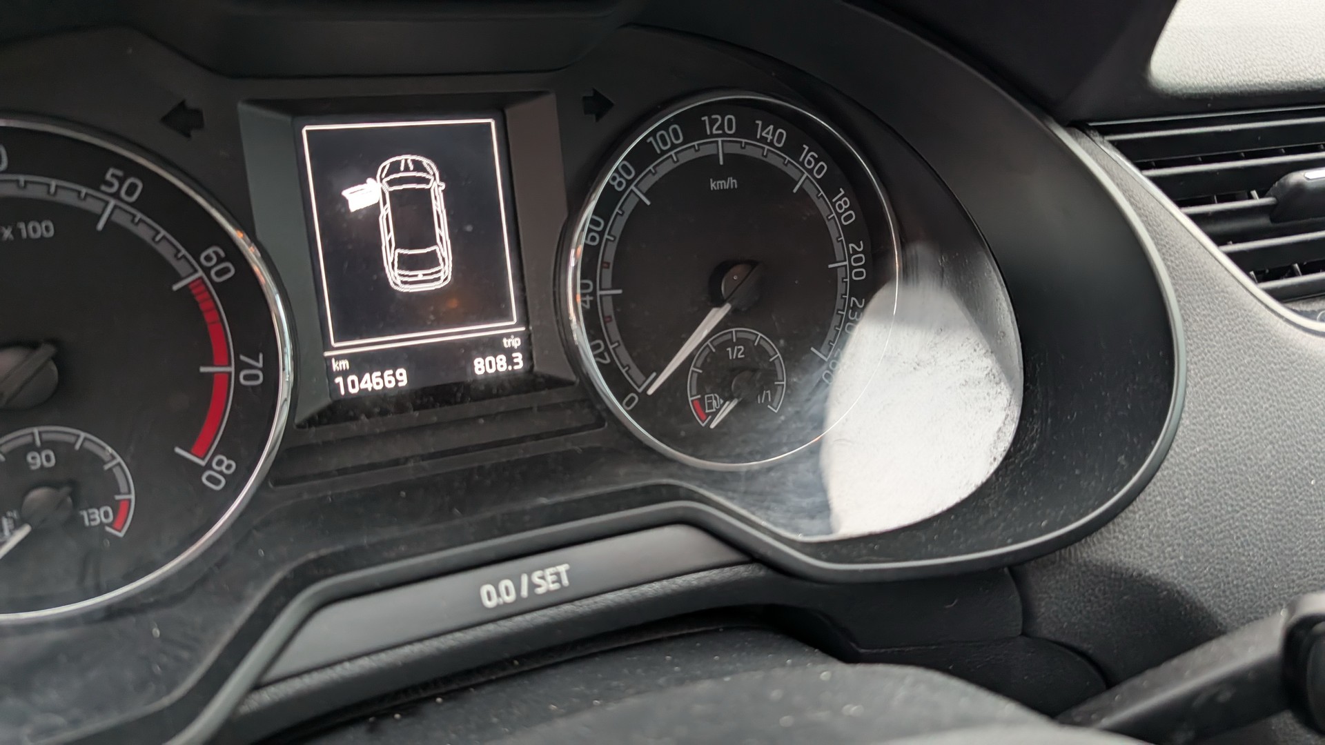 SKODA 1.0 TSI Clever-image-4