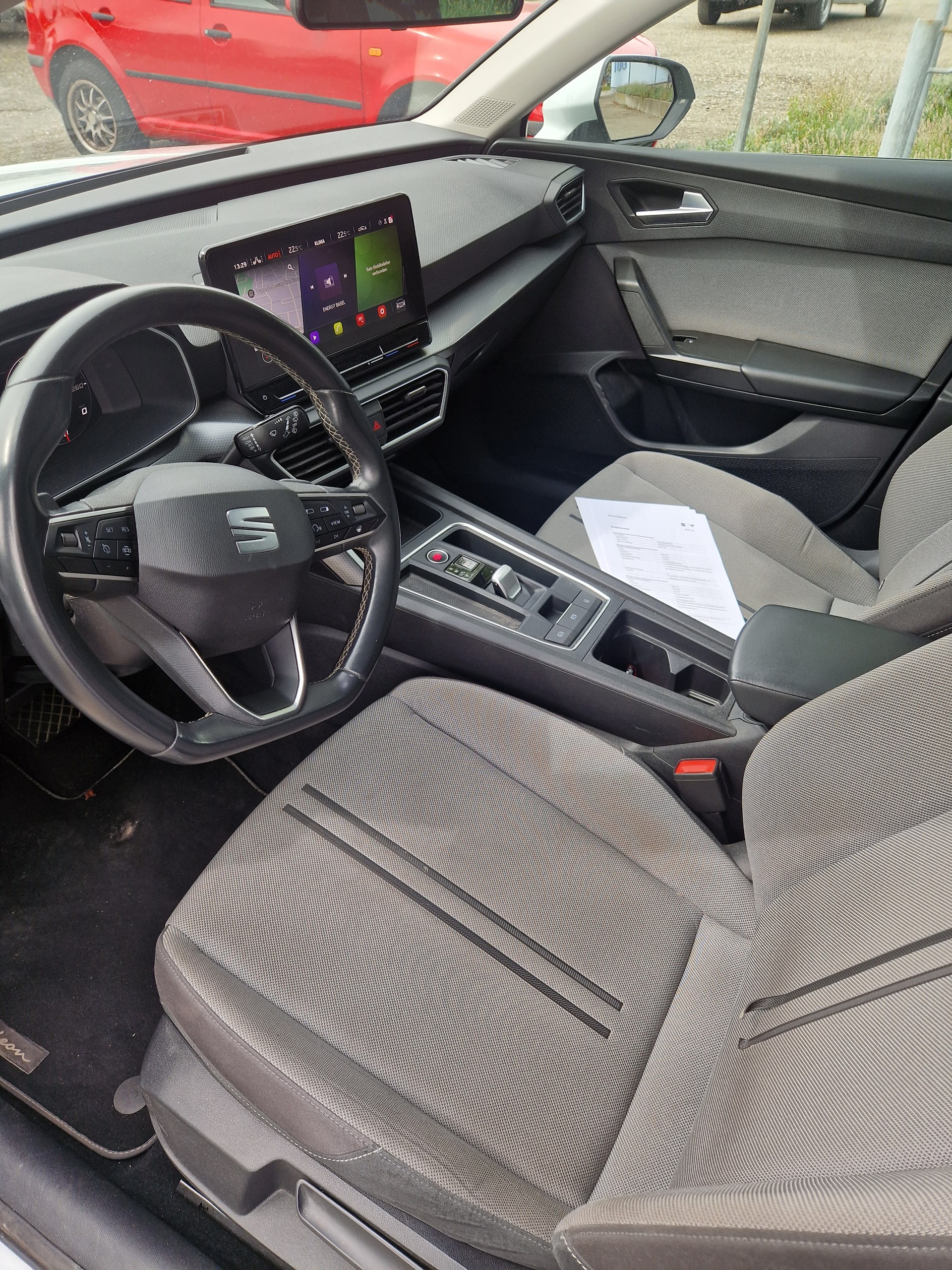 SEAT Leon ST 2.0 TDI EVO DSG Style-image-6