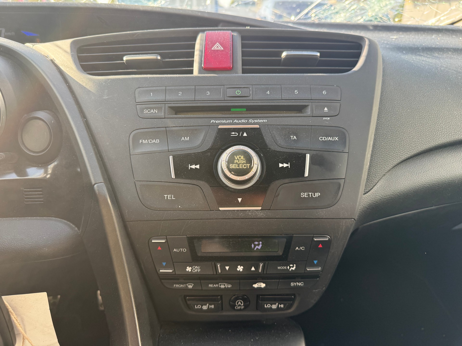 HONDA Civic Tourer 1.6 i-DTEC Sport-image-6