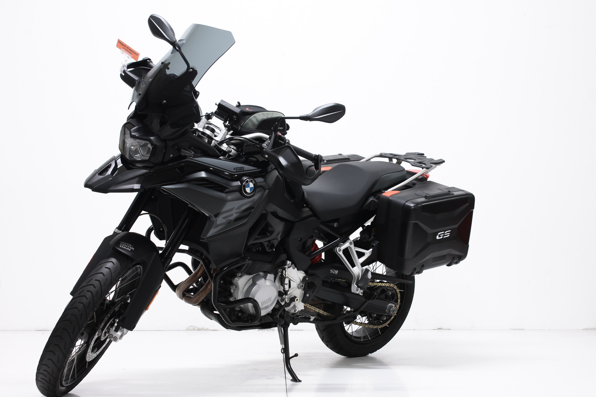 BMW F 850 GS Triple Black-showroom-element-3