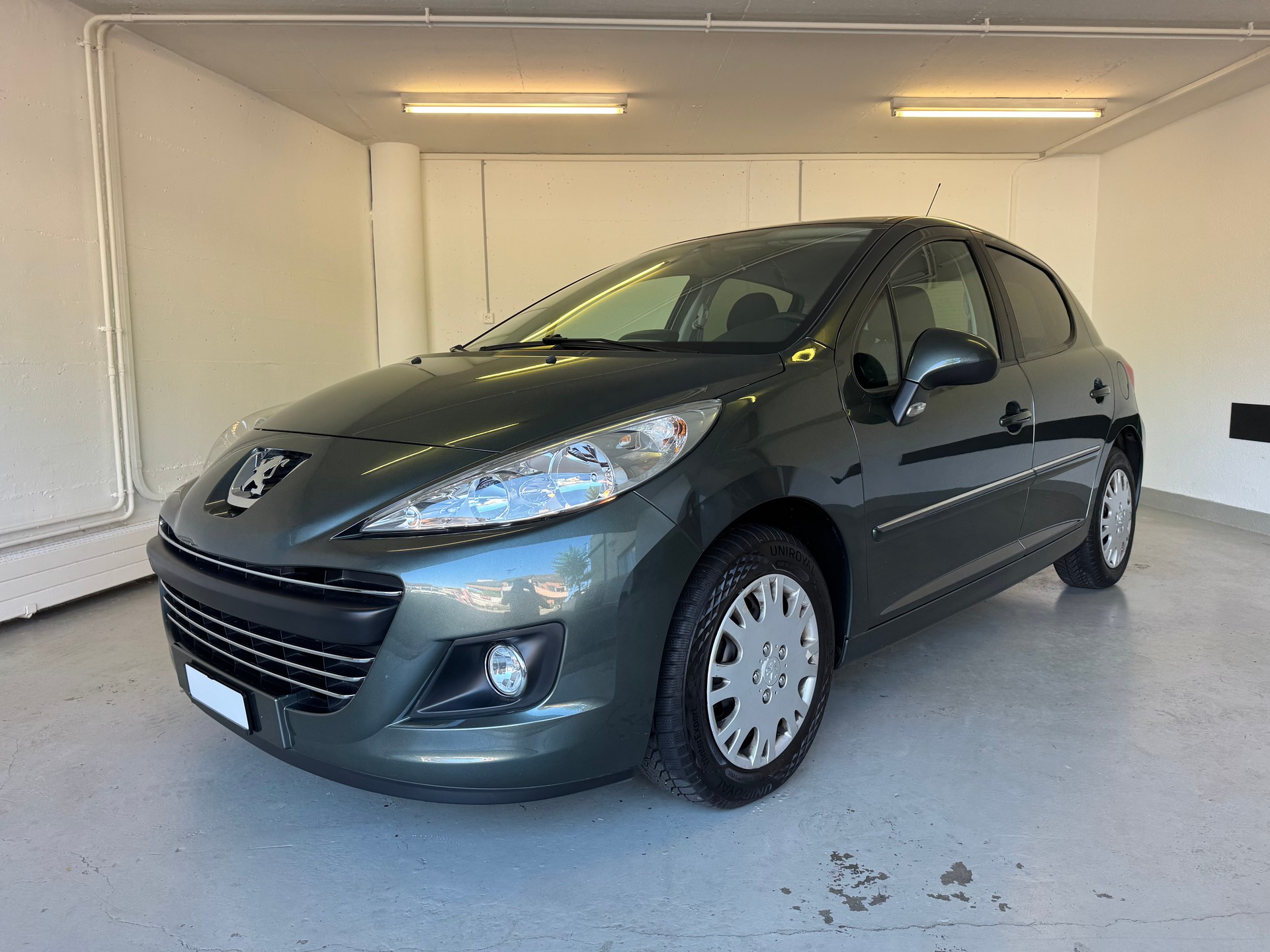 PEUGEOT 207 1.6 16V Sport-image-1