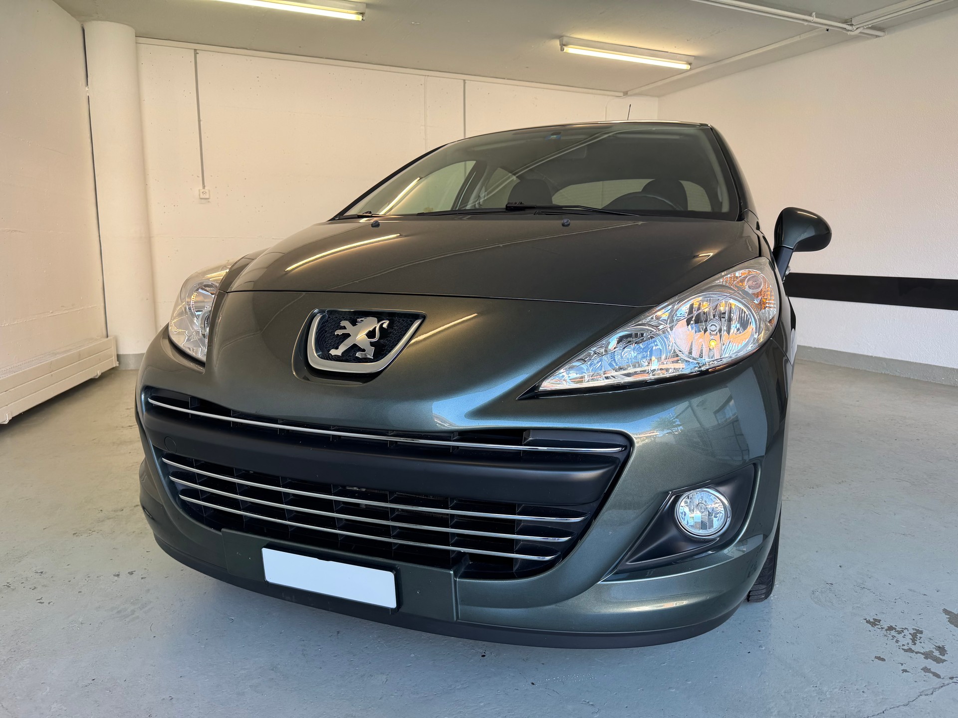 PEUGEOT 207 1.6 16V Sport-image-0