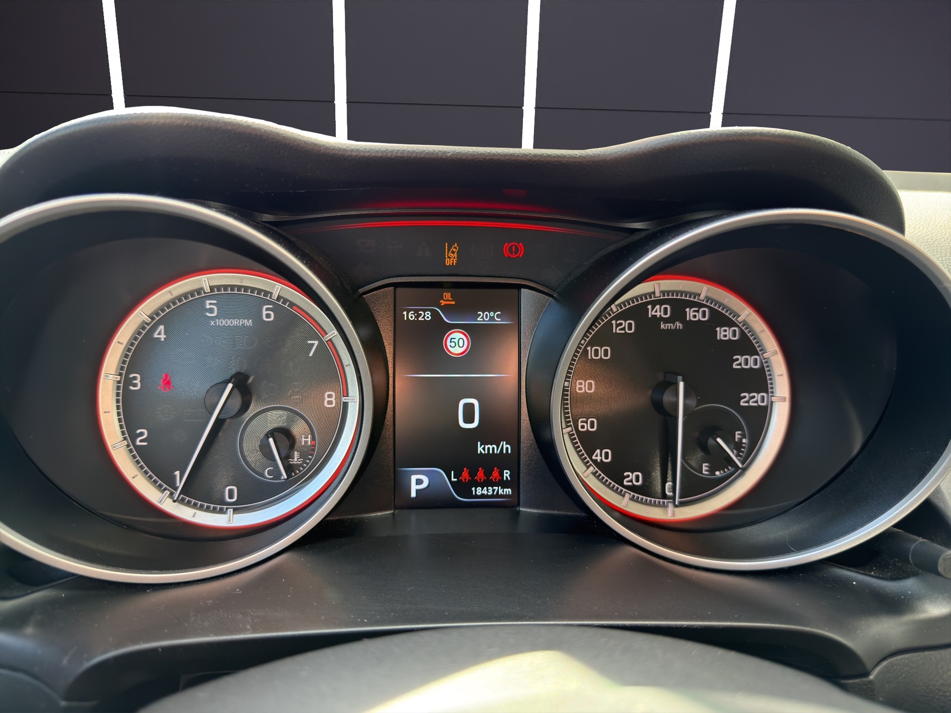 SUZUKI Swift 1.2 Compact+ Hybrid-image-8